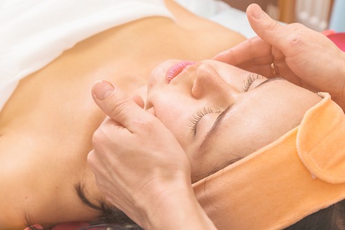 Micro-Needling-Treatment-How-Does-It-Work-Featured-Image