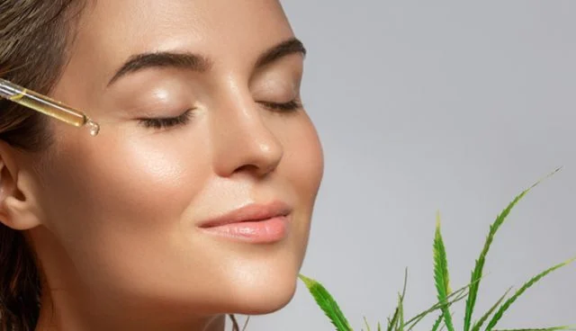 Cbd-Oil-Skin-Care-640x368