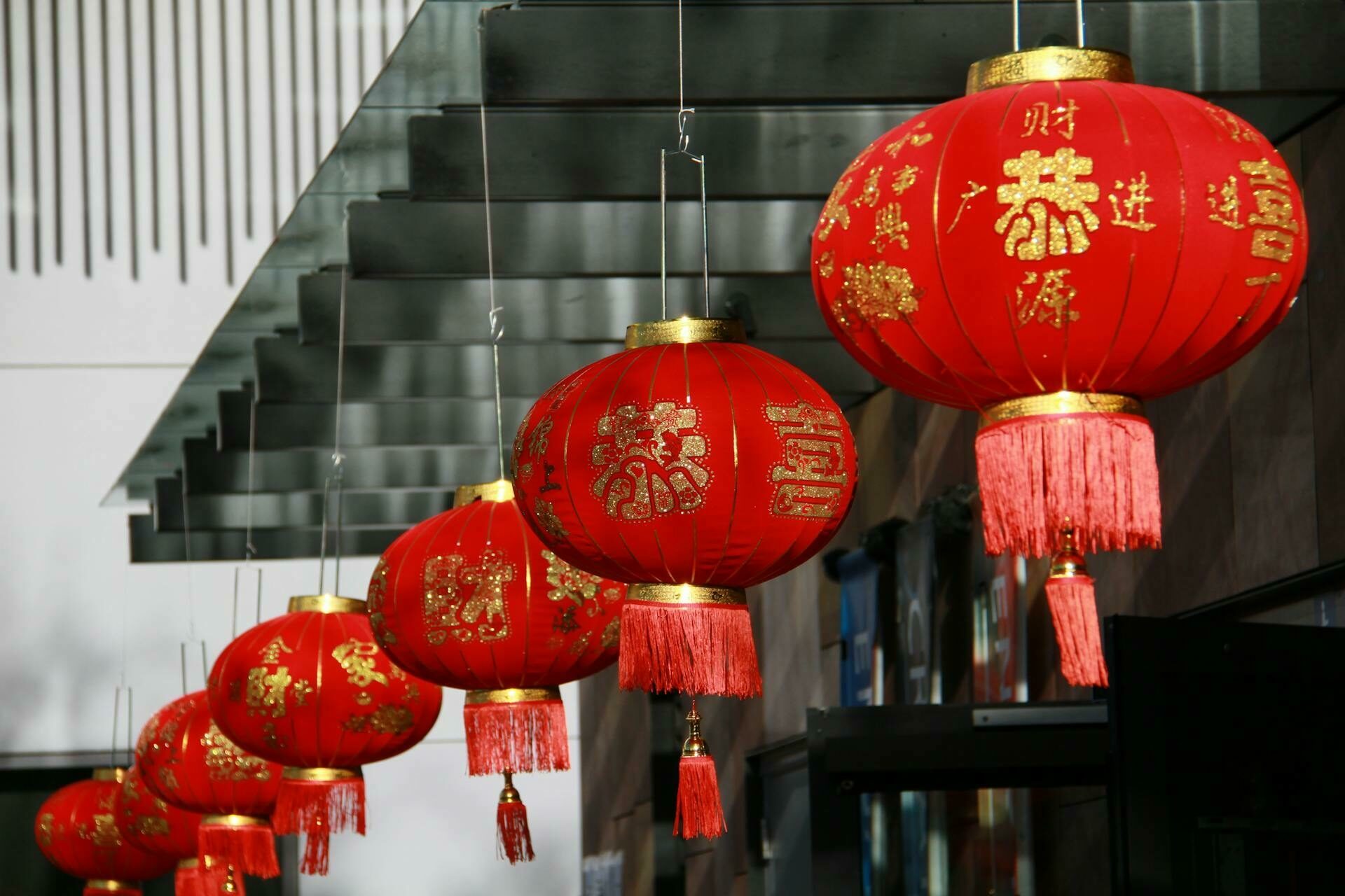 Feature IMAGE Red Lanterns pexels hong zhu 3920372 5982949