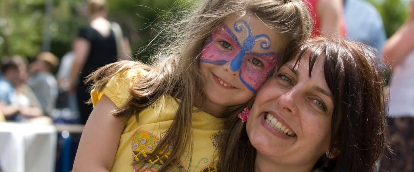Market day face painting hero