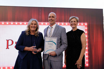 Amana Living IMAGE Paul Duffy C with Chair Sue Wilson L and CEO Stephanie Buckland