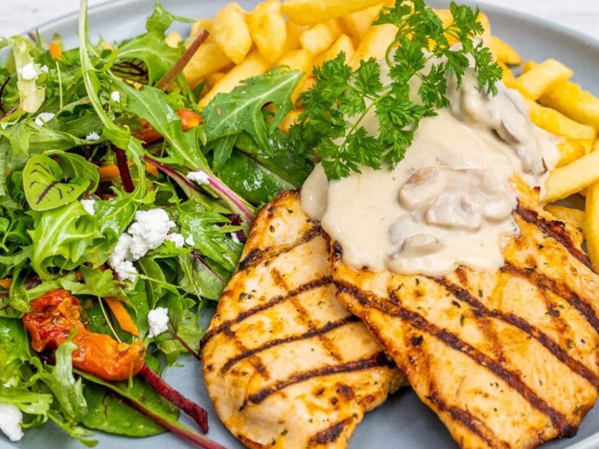 Exciting Opportunity to Own a Thriving Restaurant in Strathpine Centre!