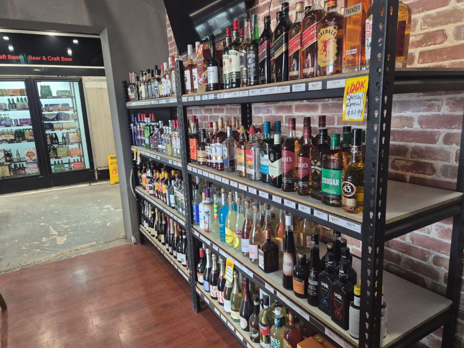 WESTERN SUBURBS BOTTLESHOP & BAR  UNIQUE DUAL-INCOME BUSINESS  ONLY $190,000