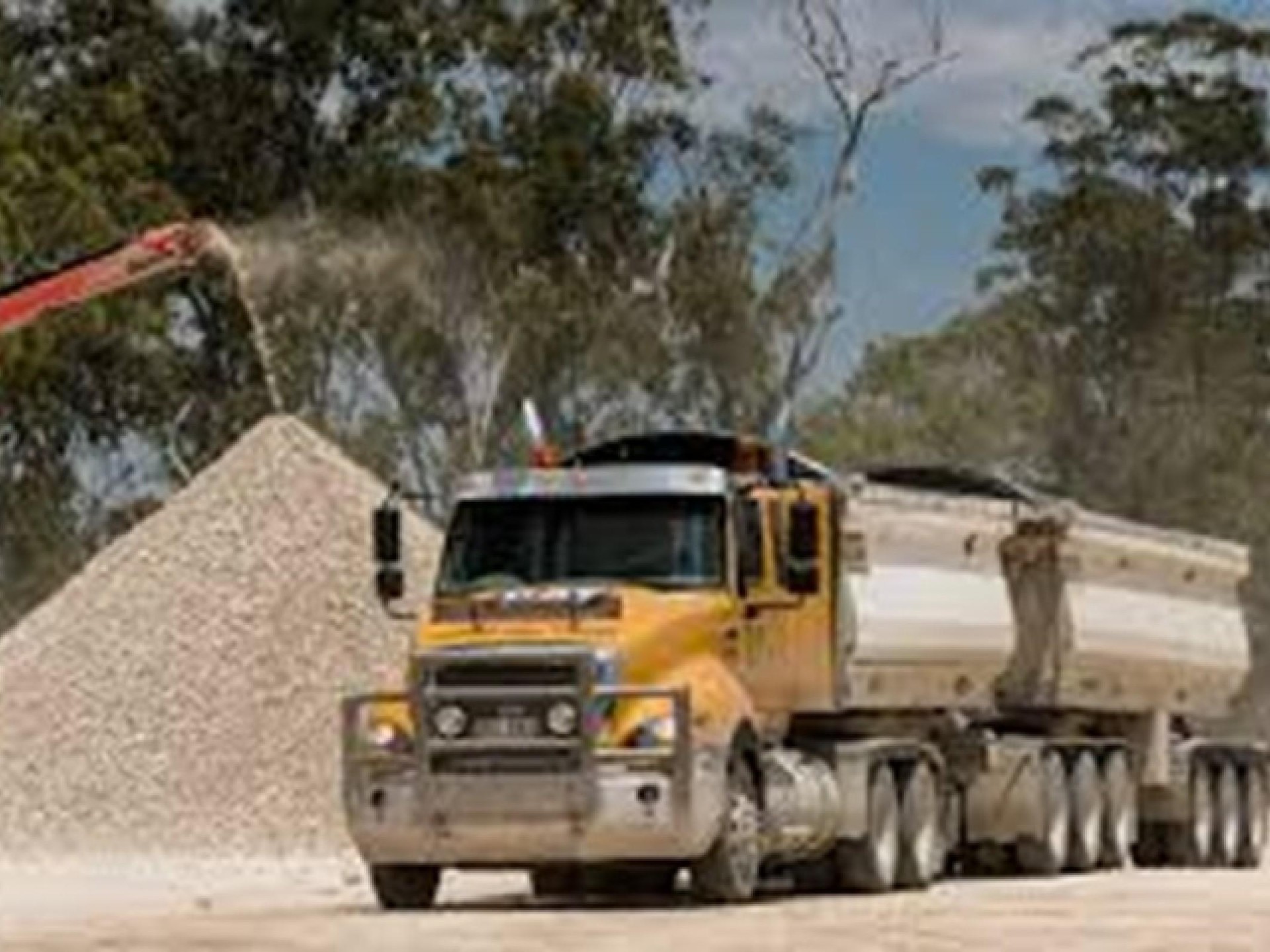 FNQ Transport Business  Must Be Sold Genuine Family Commitment  Revenue Forecast F27 $7.2m+