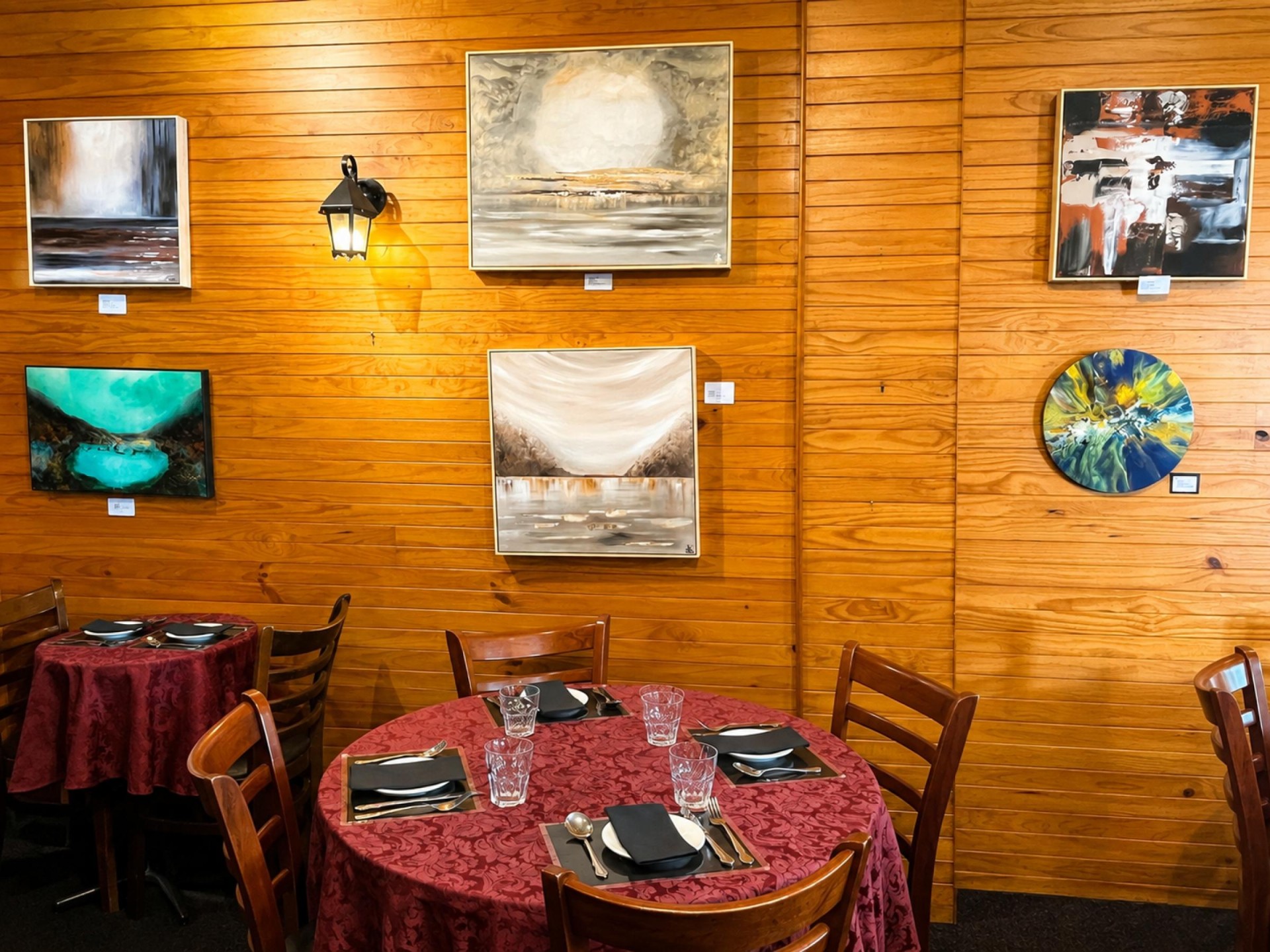 47 Yrs Est Profitable Fully Licensed Restaurant Bar Functions T/O $12K Weekly Two in One offering