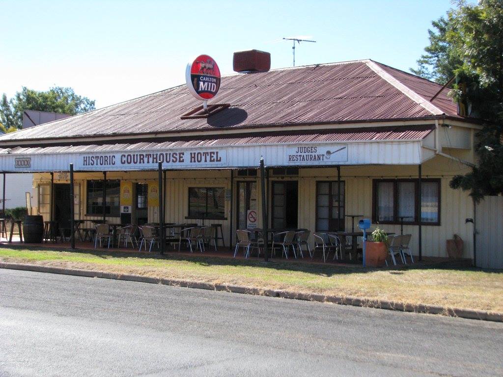 Character-Filled Pub Asset in Western Queensland