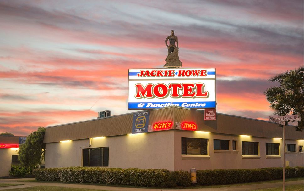 Exclusive 26 Room Leasehold Motel, Zero F&B, Warwick QLD