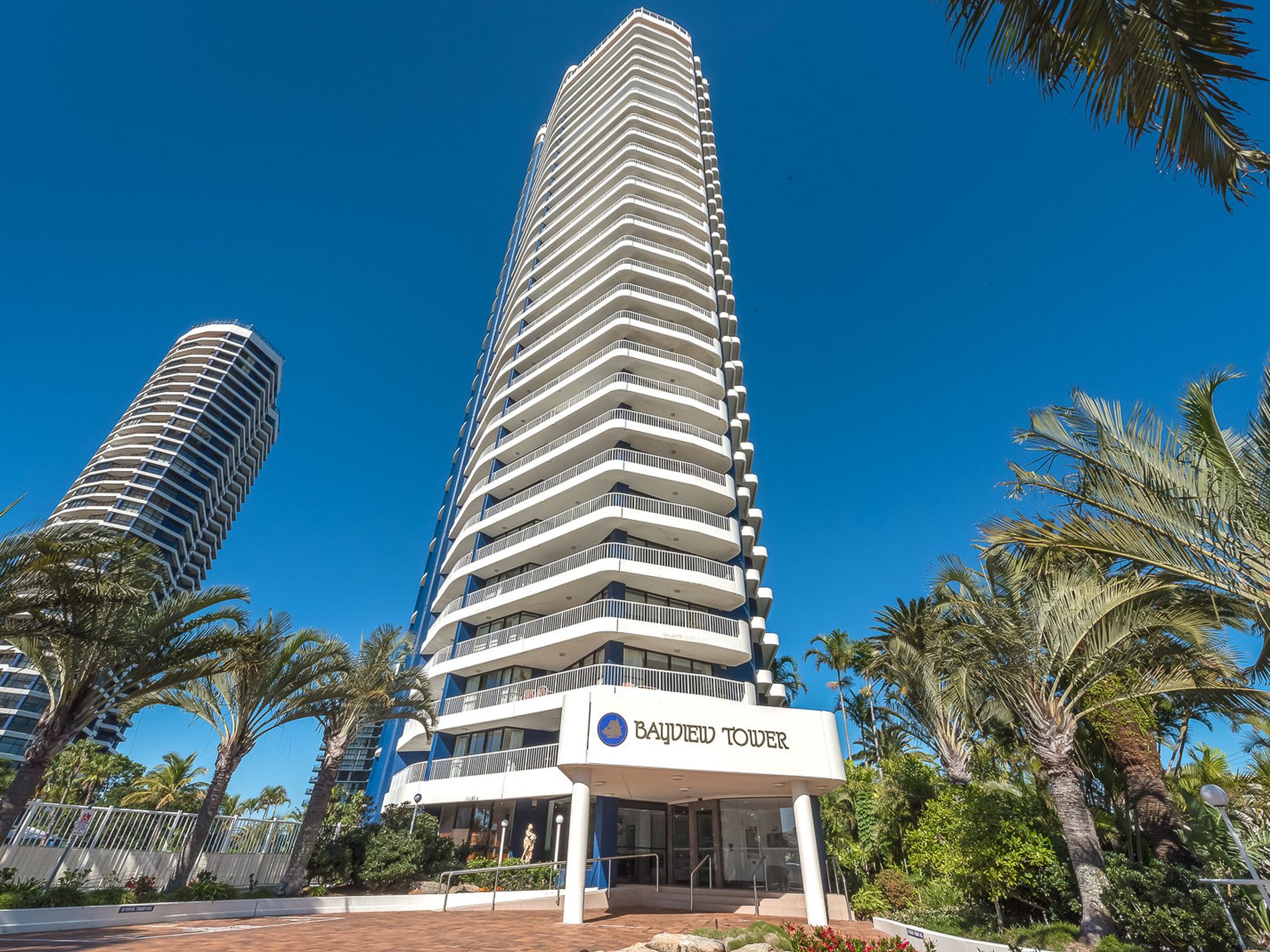 Blue Chip MR with Marina-Front Residence & Significant BC Salary