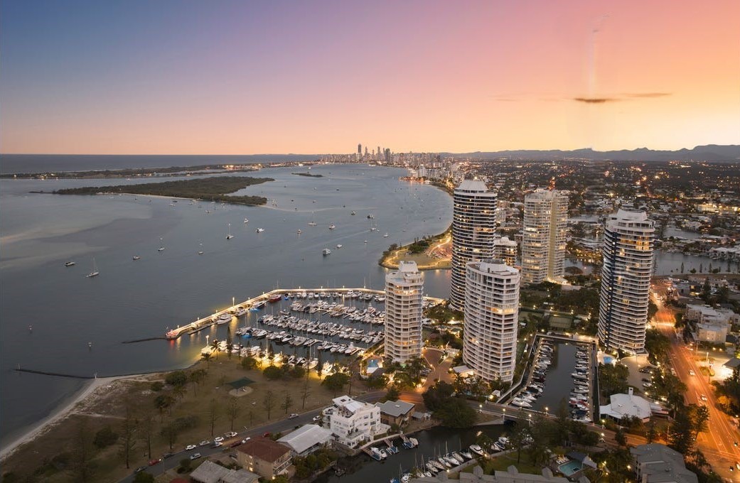 Blue Chip MR with Marina-Front Residence & Significant BC Salary