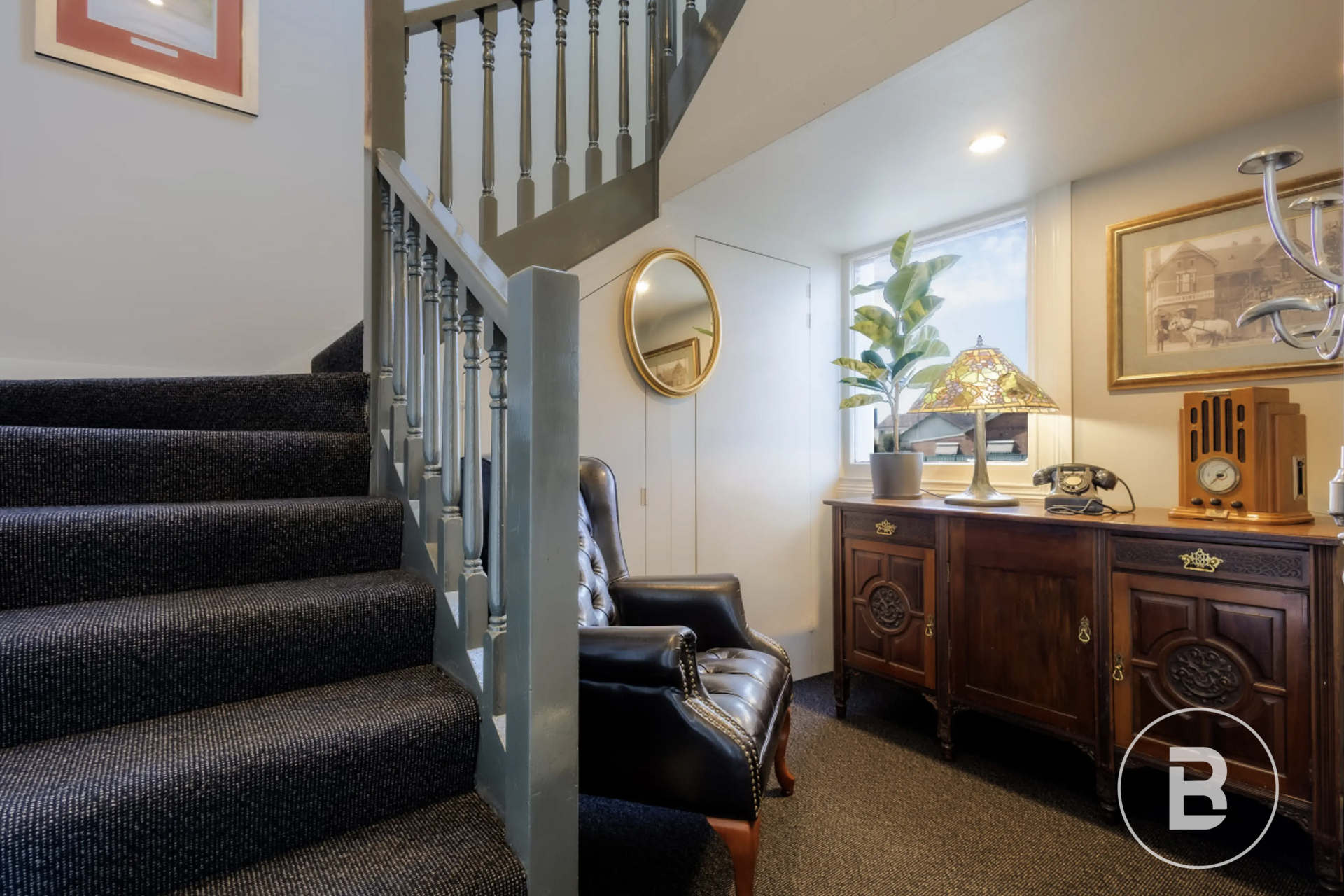 BUSINESS FOR SALE  AIRBNB MANAGEMENT - BALLARAT & ARARAT
