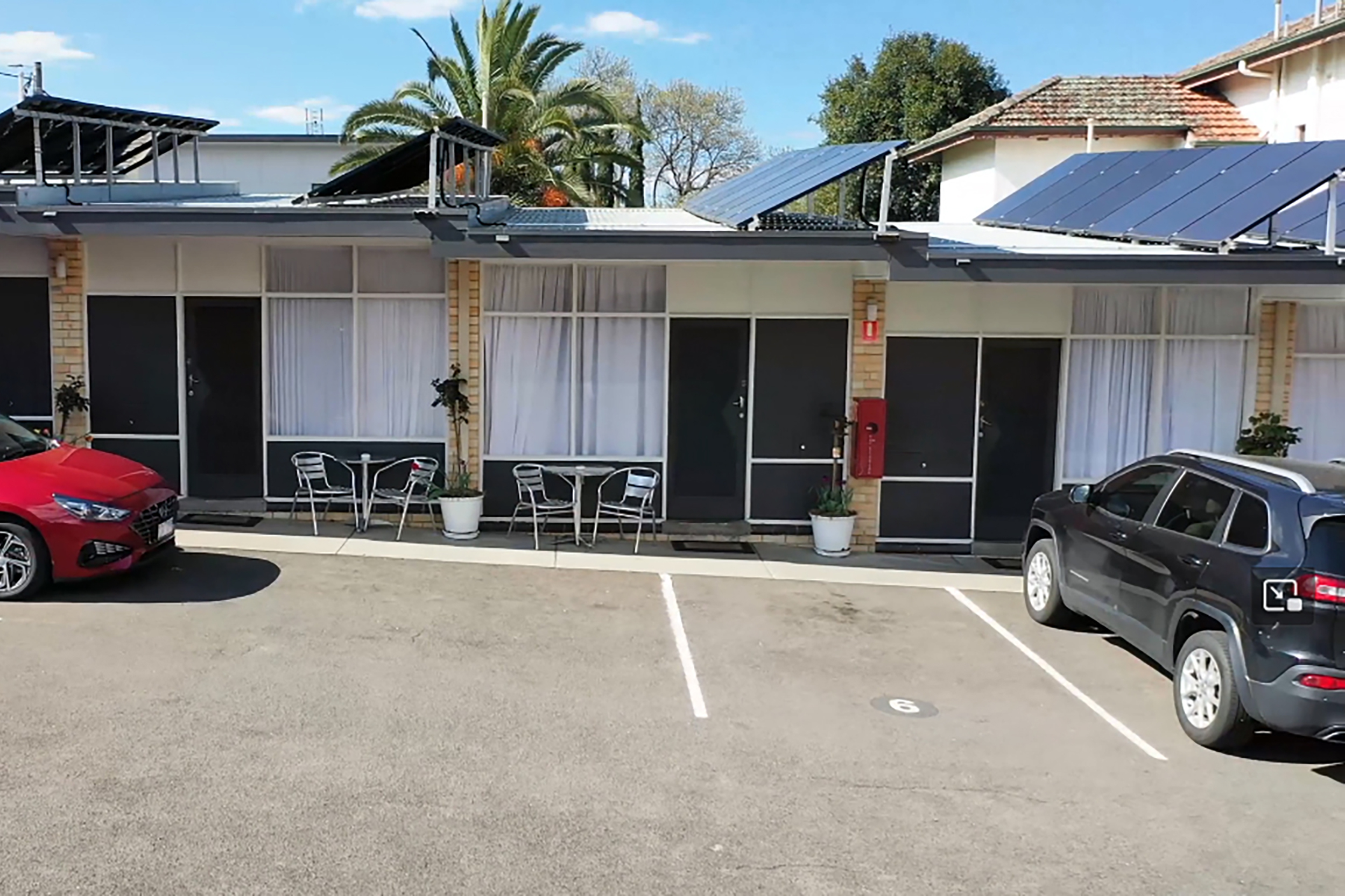 DONT BE LATE FOR THIS RARE OUTSTANDING PERFORMING MOTEL IN STRONG REGIONAL VICTORIA - 2902ML