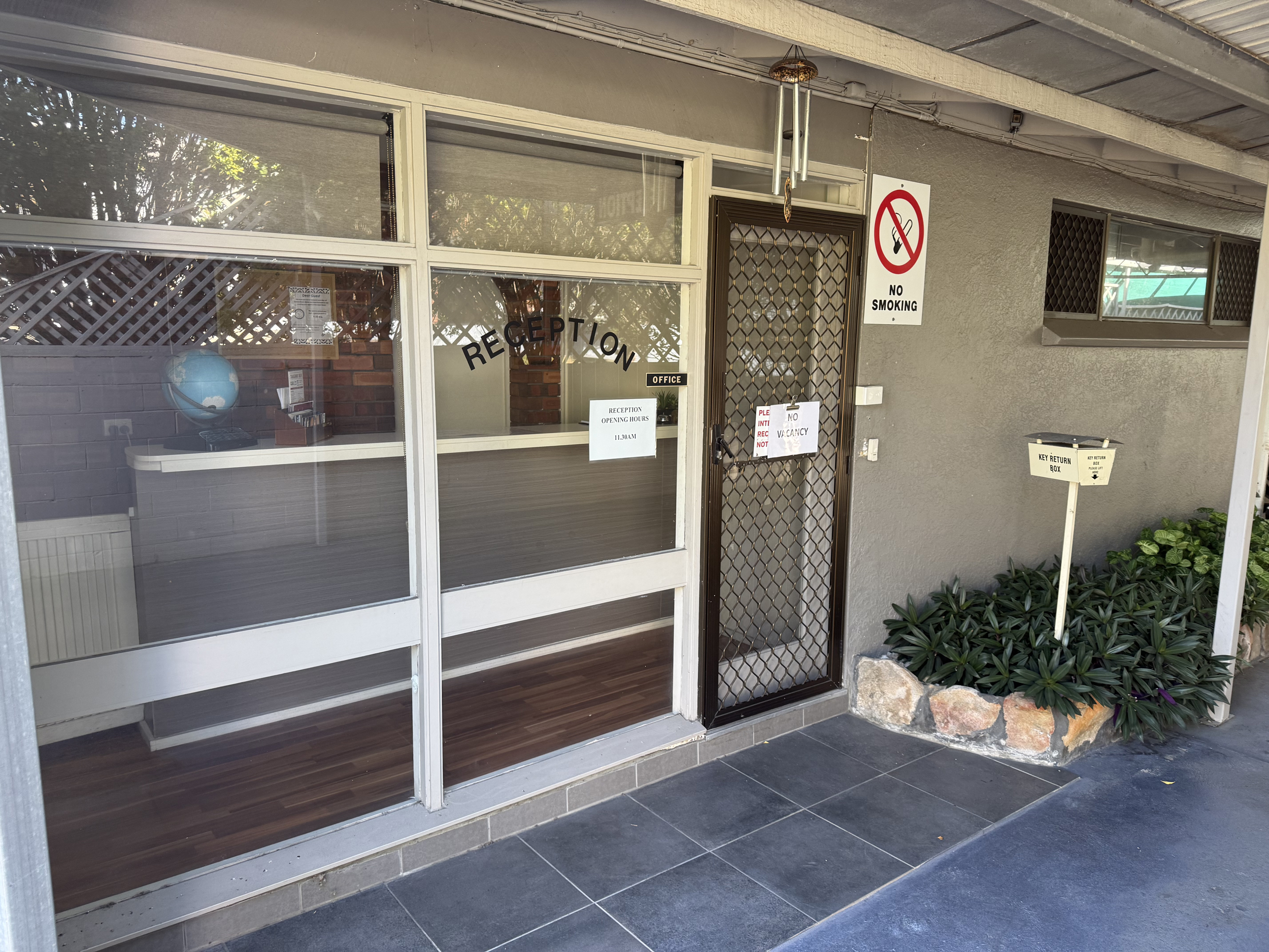 Mid NSW Coastal City - Freehold Motel and Workers Hostel - Renovation Dream - 1950MF