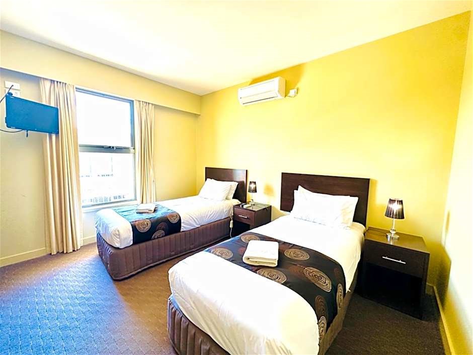 Leasehold Motel for Sale - Prime Ballarat Location