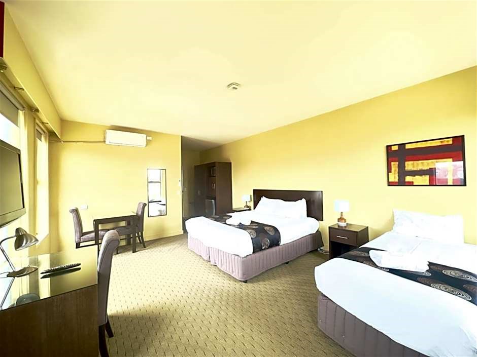 Leasehold Motel for Sale - Prime Ballarat Location