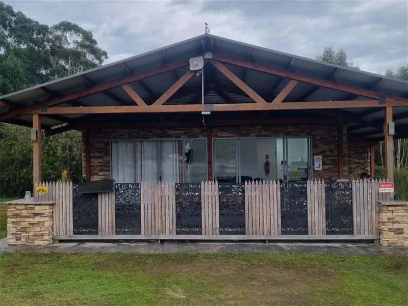 Leasehold  Motel with Restaurant in Tourism Hotspot Halls Gap