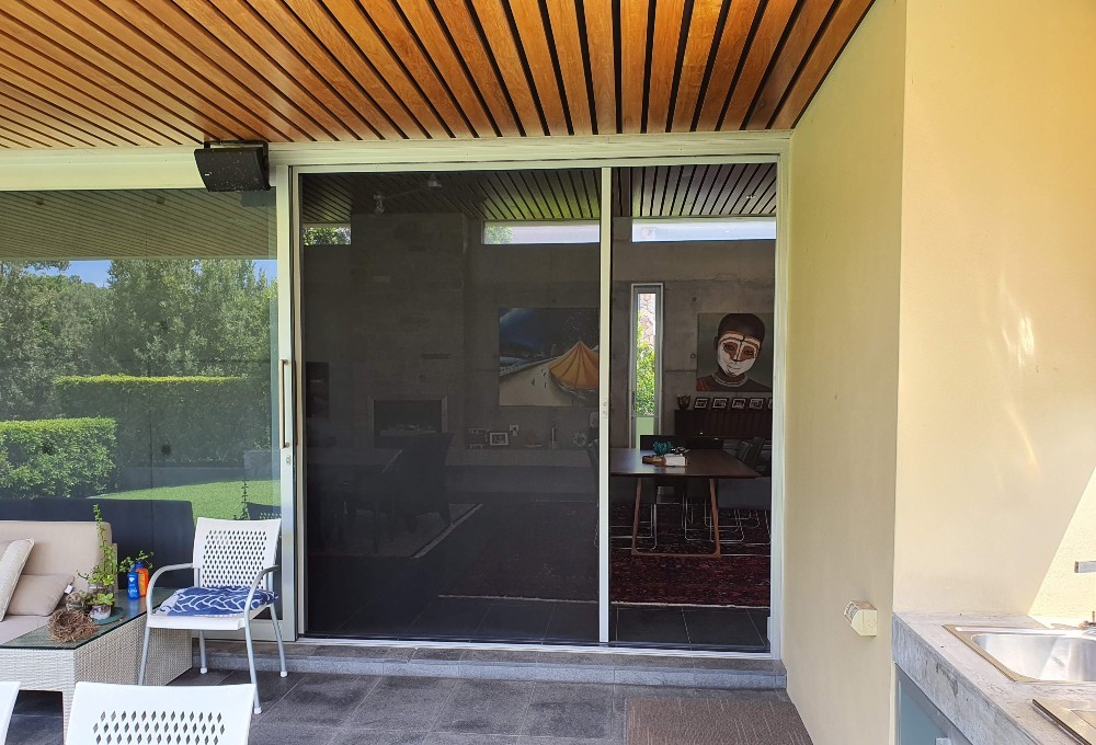 Leading Retractable Screen Manufacturer Business for Sale (Our Ref: V2087)