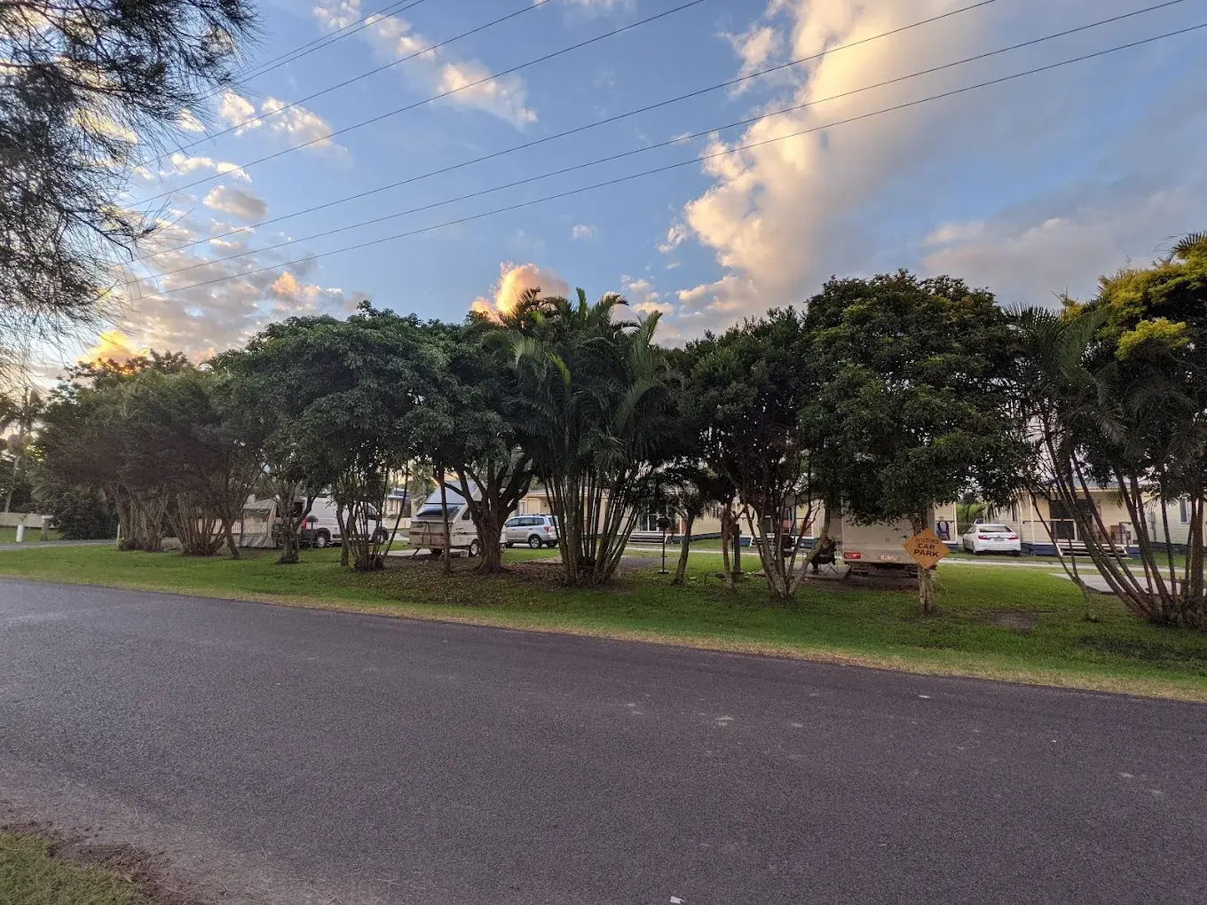 CARAVAN PARK FOR SALE - PRIME WATERFRONT POSITION