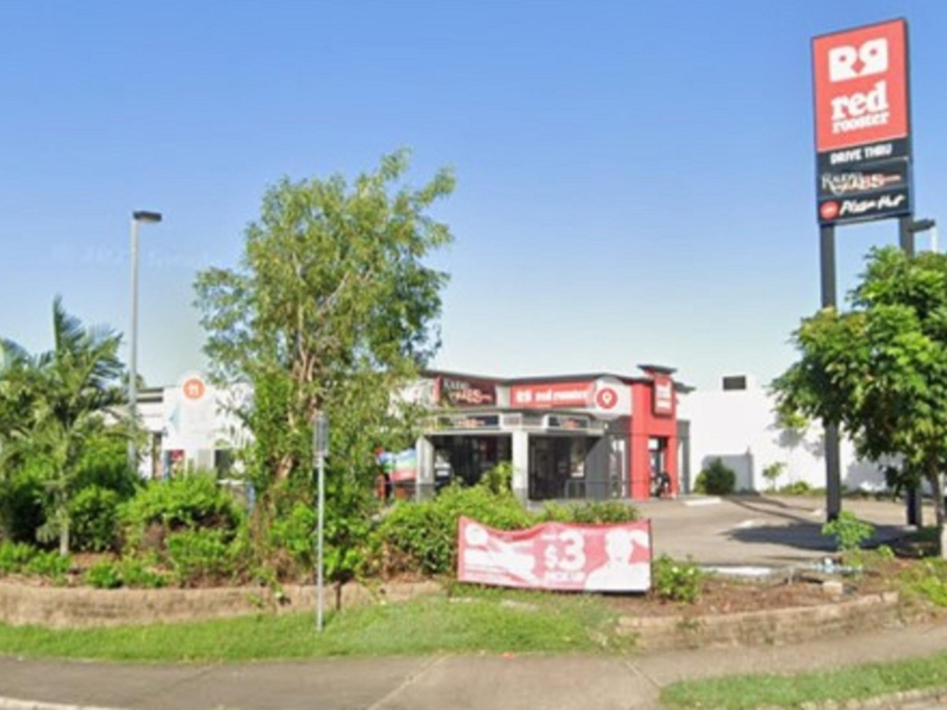 Red Rooster franchise! The Lakes, Currajong Townsville, Long Lease until 2046! TO $37,700 per week!