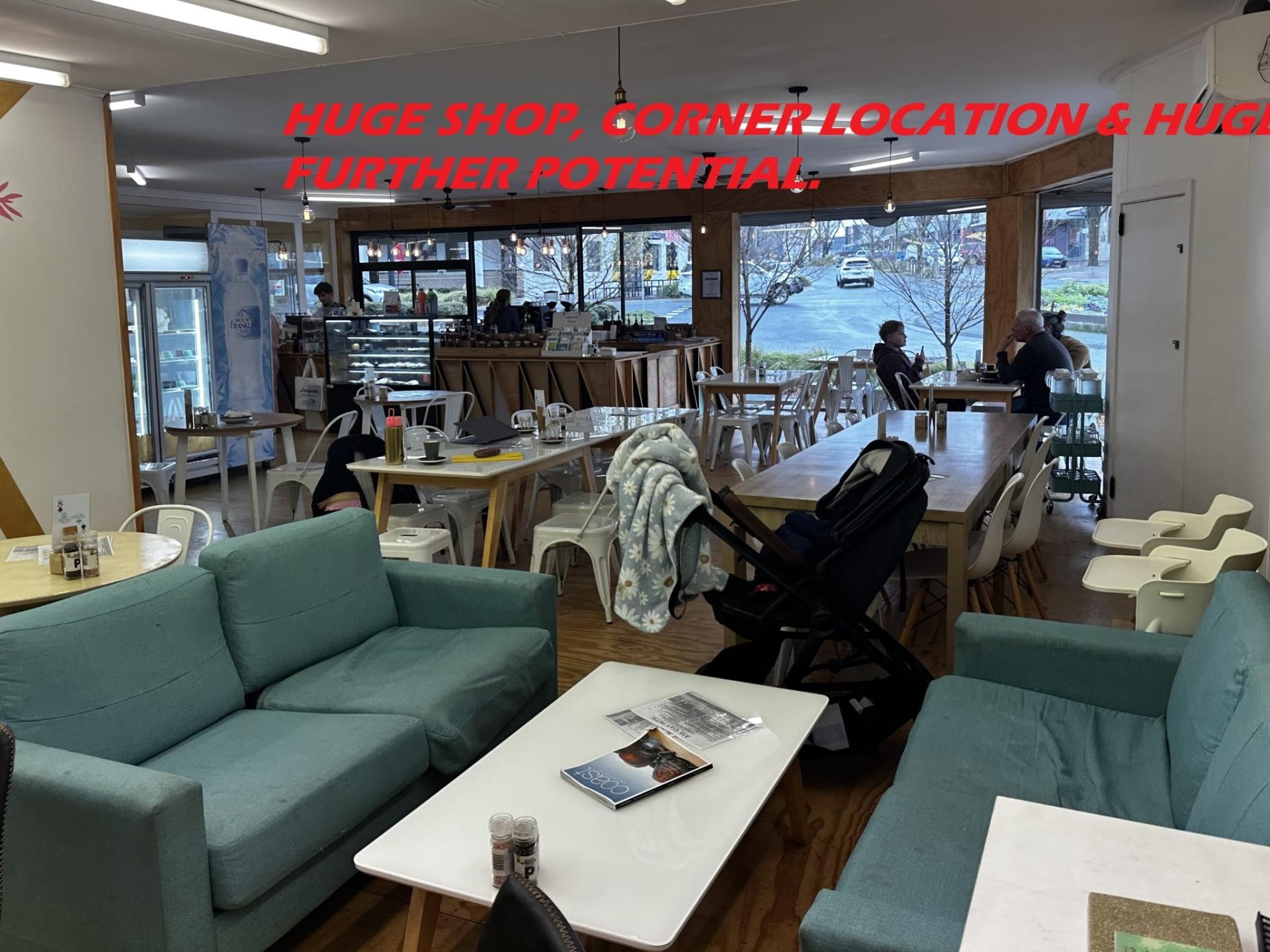Big, bright Cafe