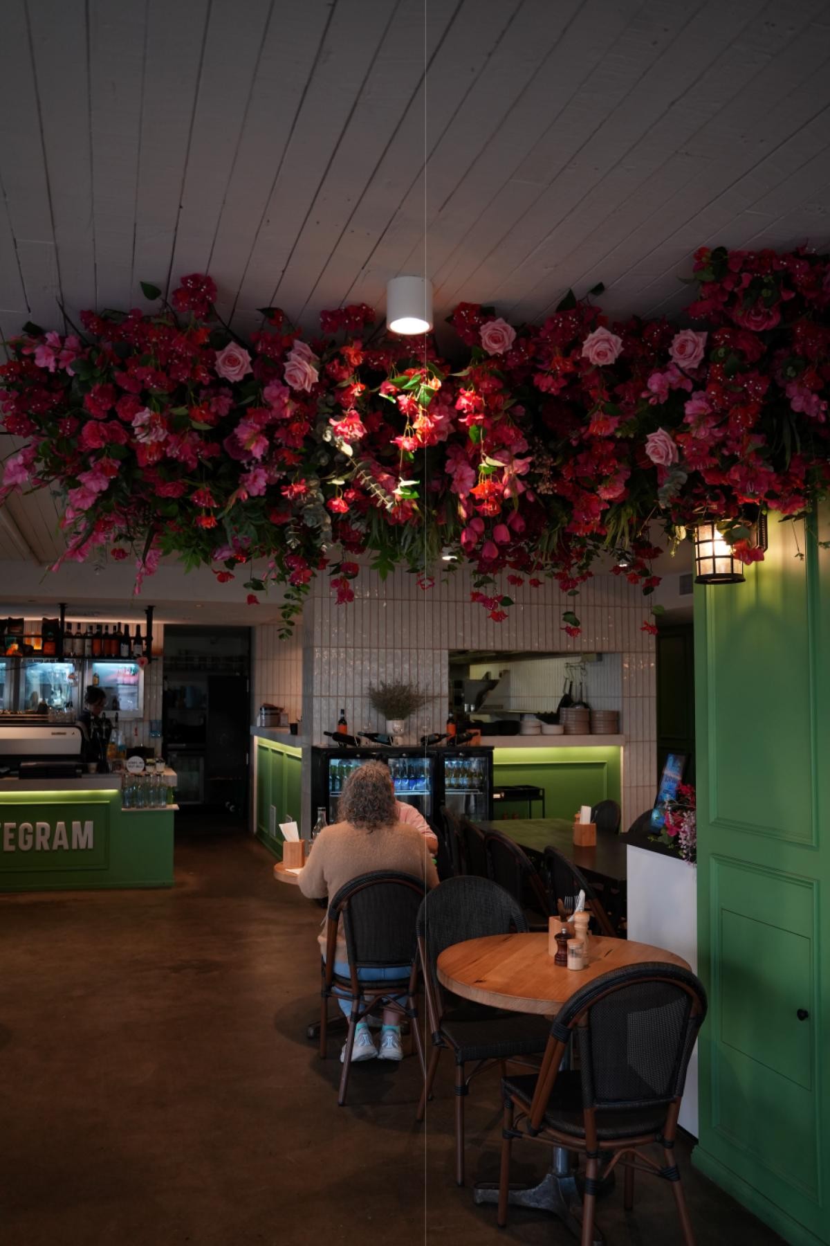 Premium Cafe & Restaurant with Liquor Licence for Sale - Albert Park