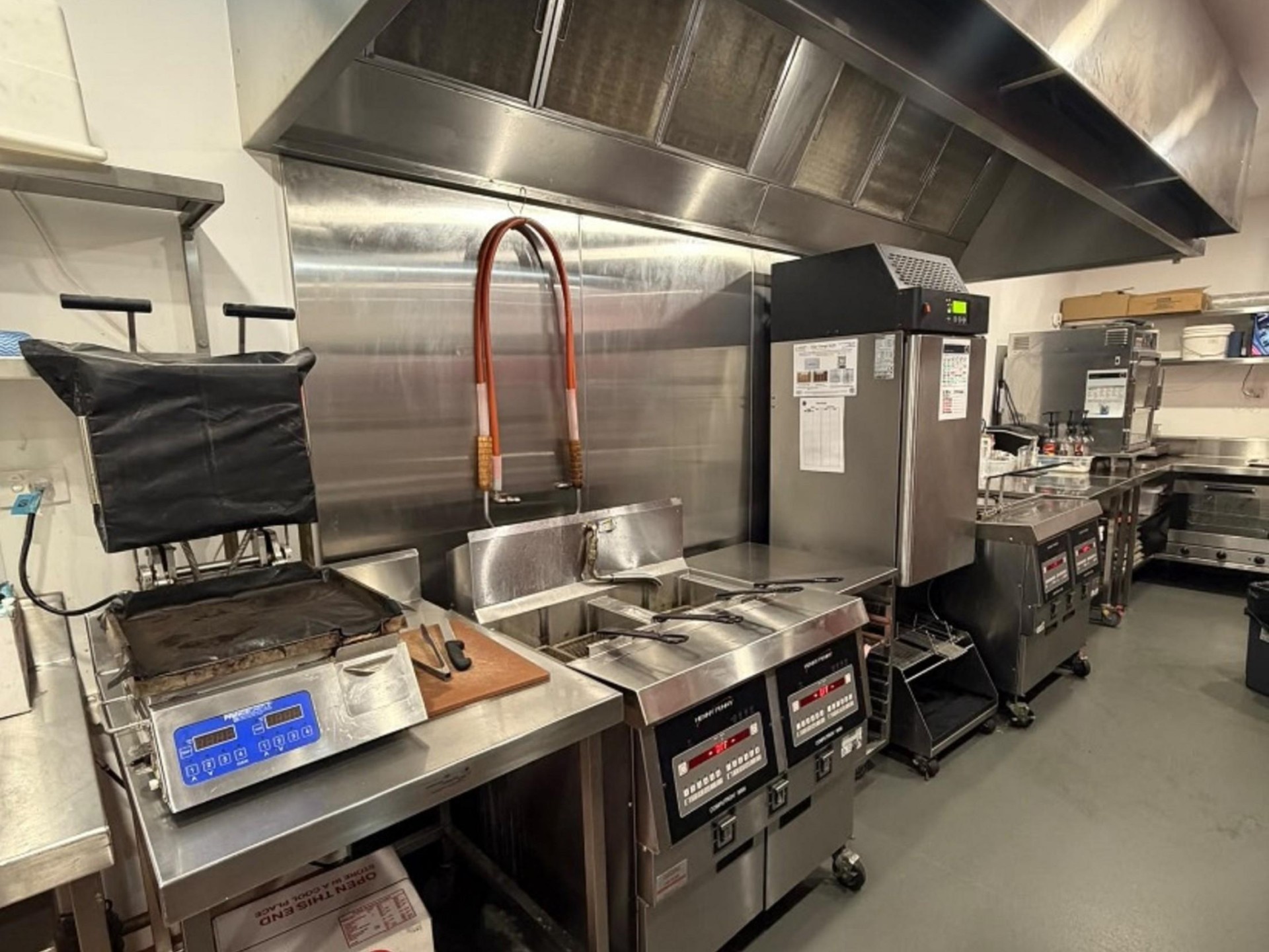 Chicken & Chip and/or Fish & Chip shop - Logan Central Region! Lease with Asset sale! No Goodwill!
