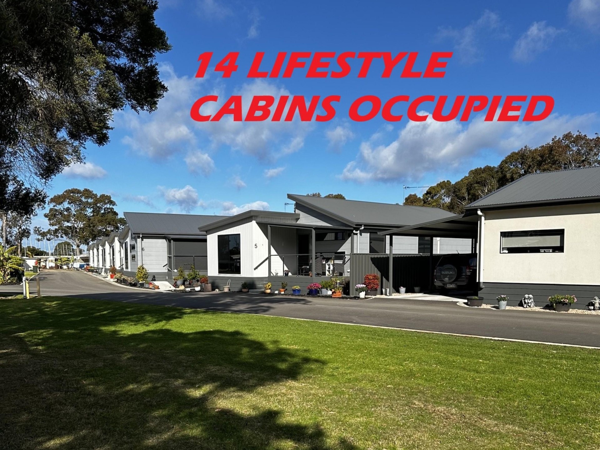 Huge 9.5 acre Caravan Cabin park.