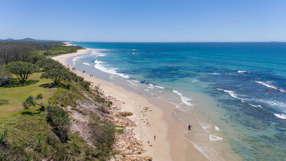 Beachside investment and development opportunity
