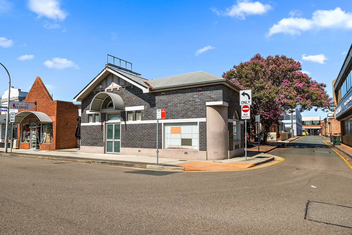 Warm shell office suites with nearby parking