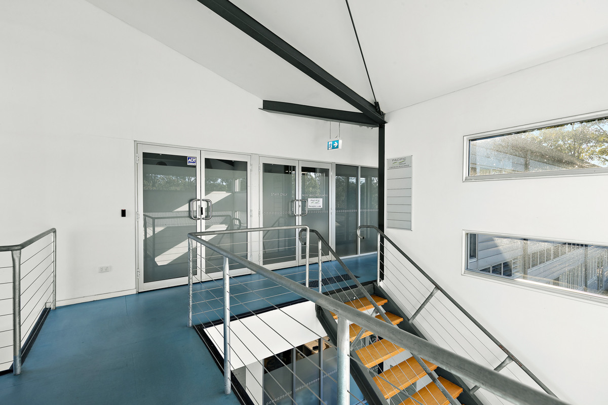 Fully fitted office suite in Green Hills precinct