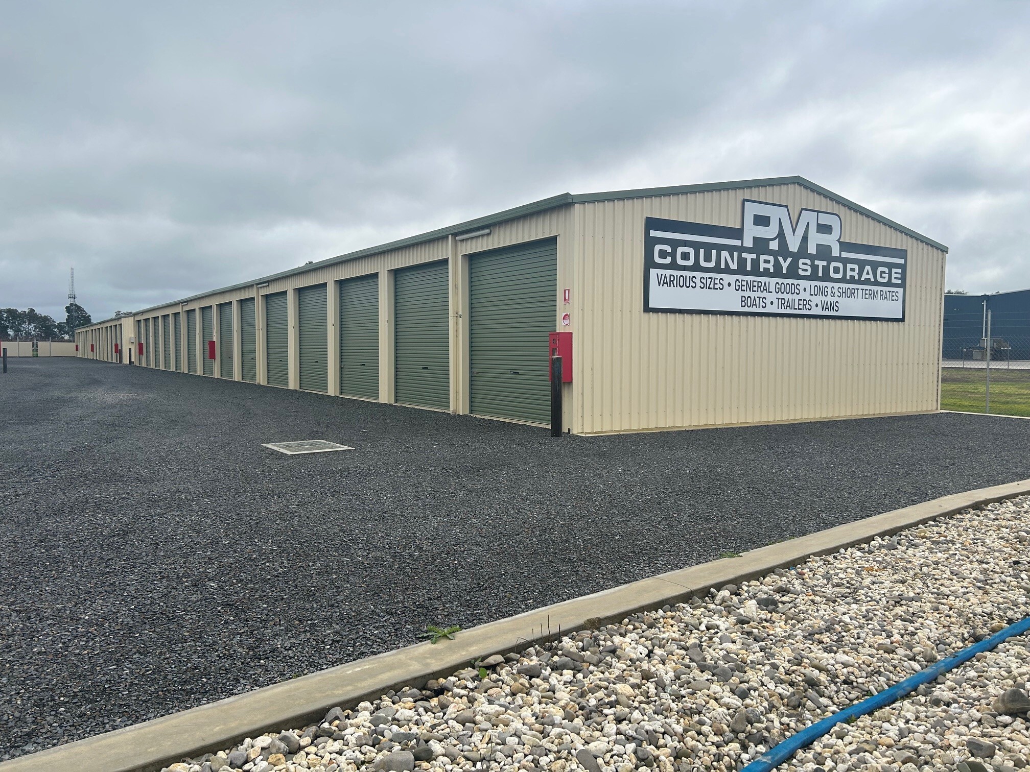 PMR Country Storage