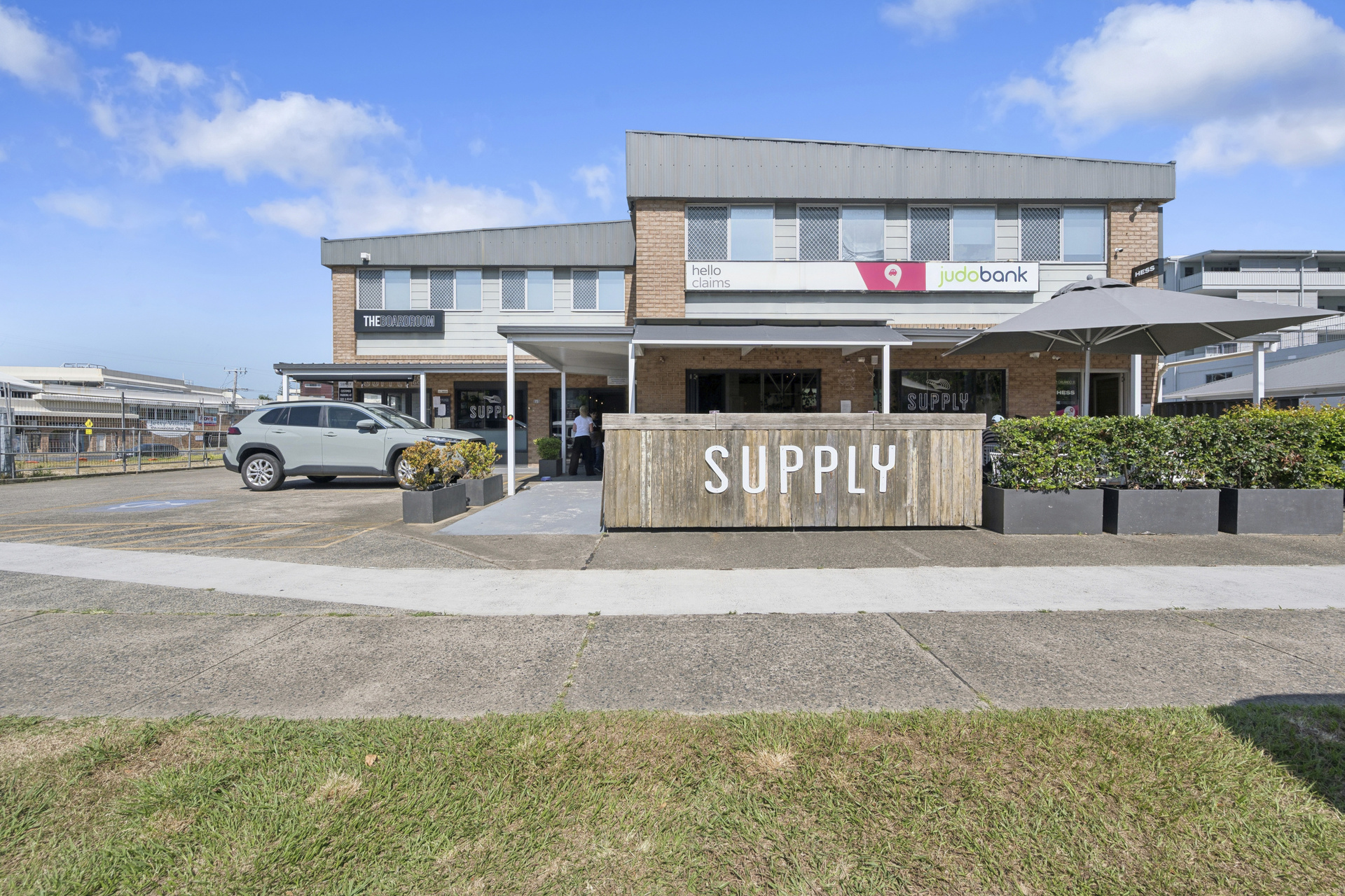Prime Commercial Holding with Development Potential