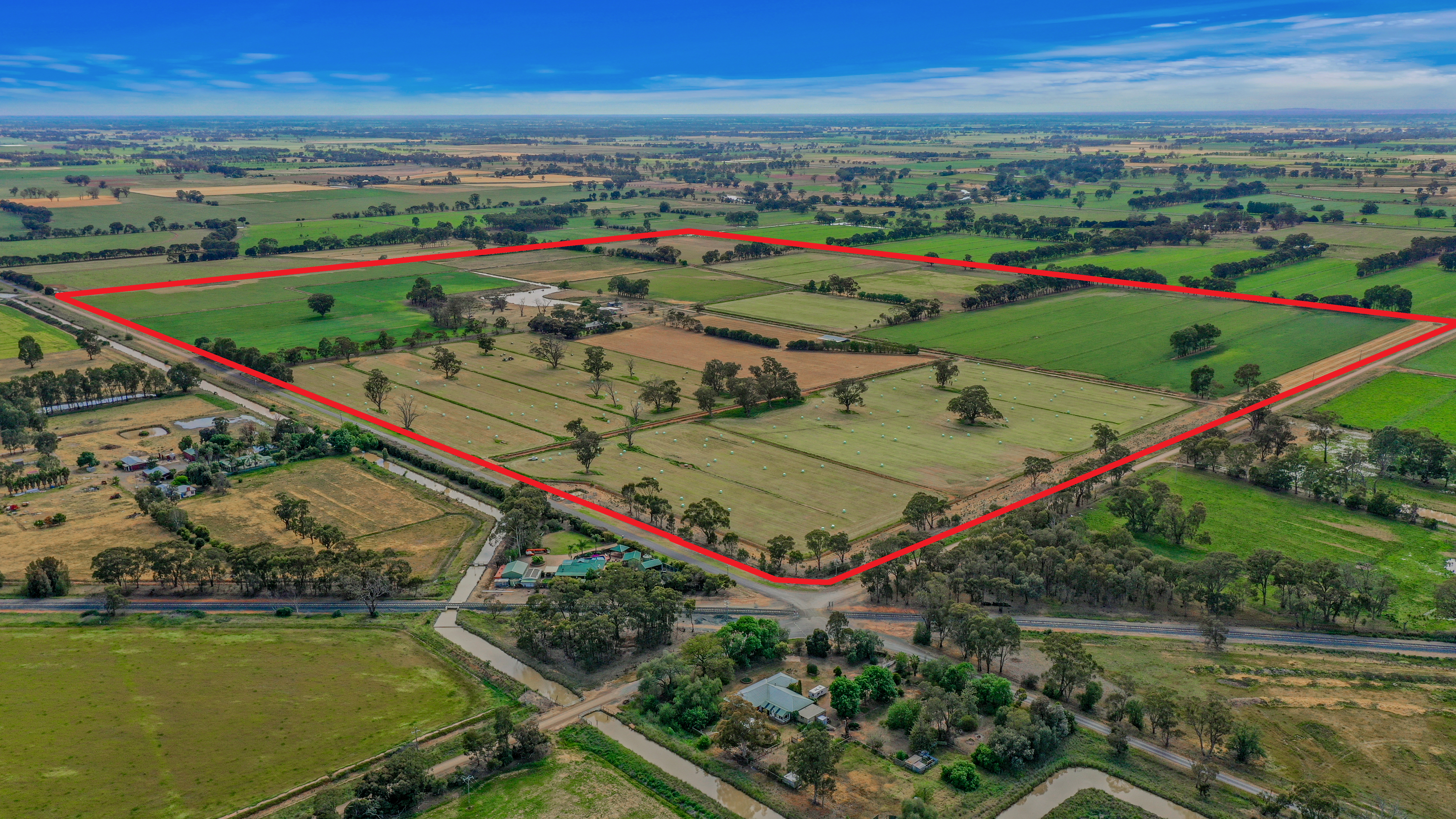 Turn-key lifestyle farm
