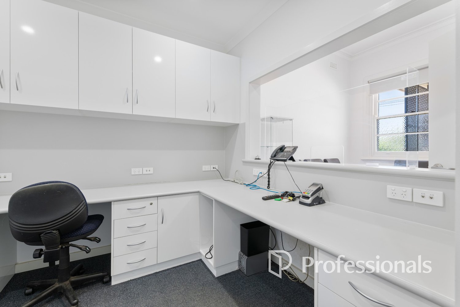 Consulting Suite in Red Cliffs