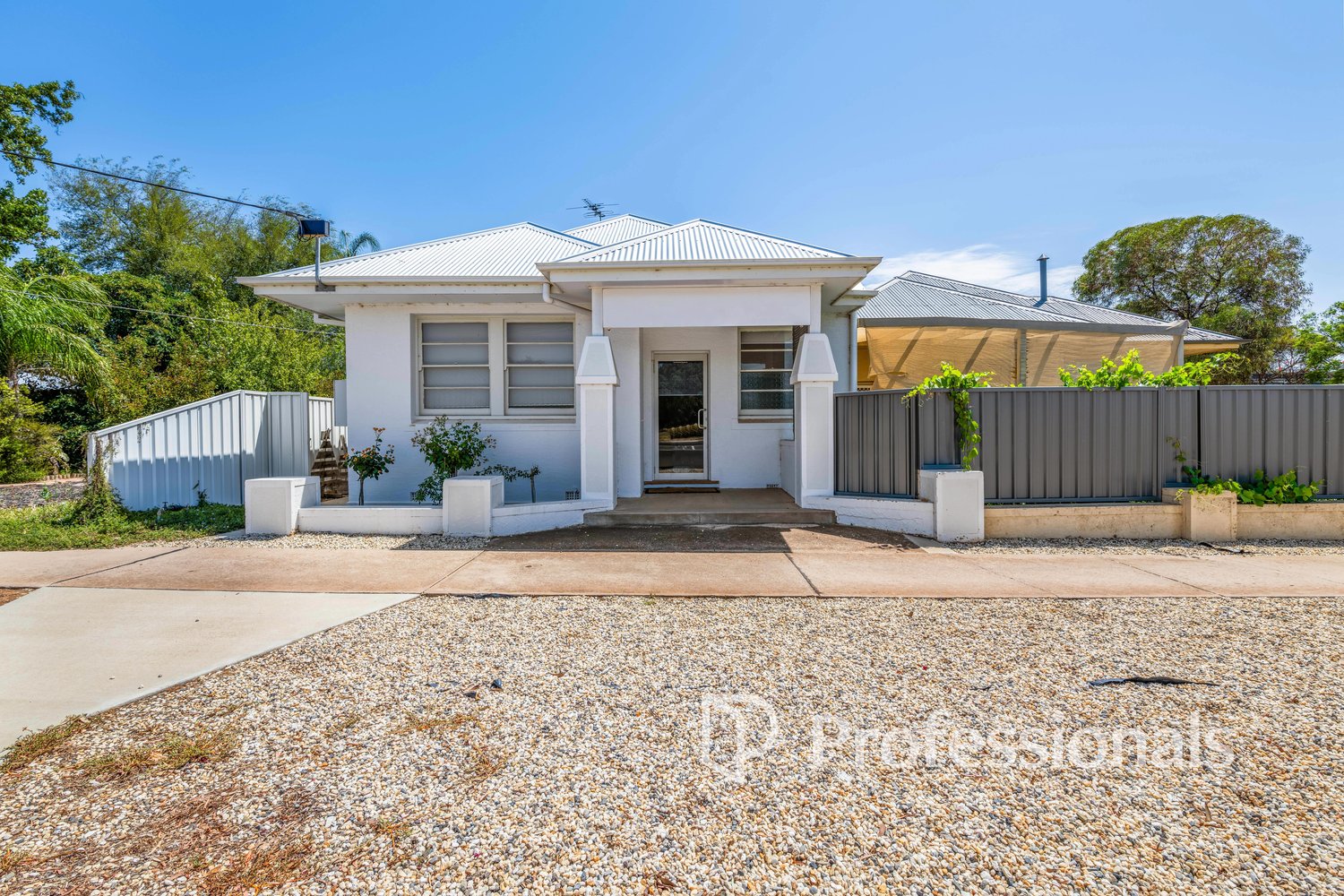 Consulting Suite in Red Cliffs