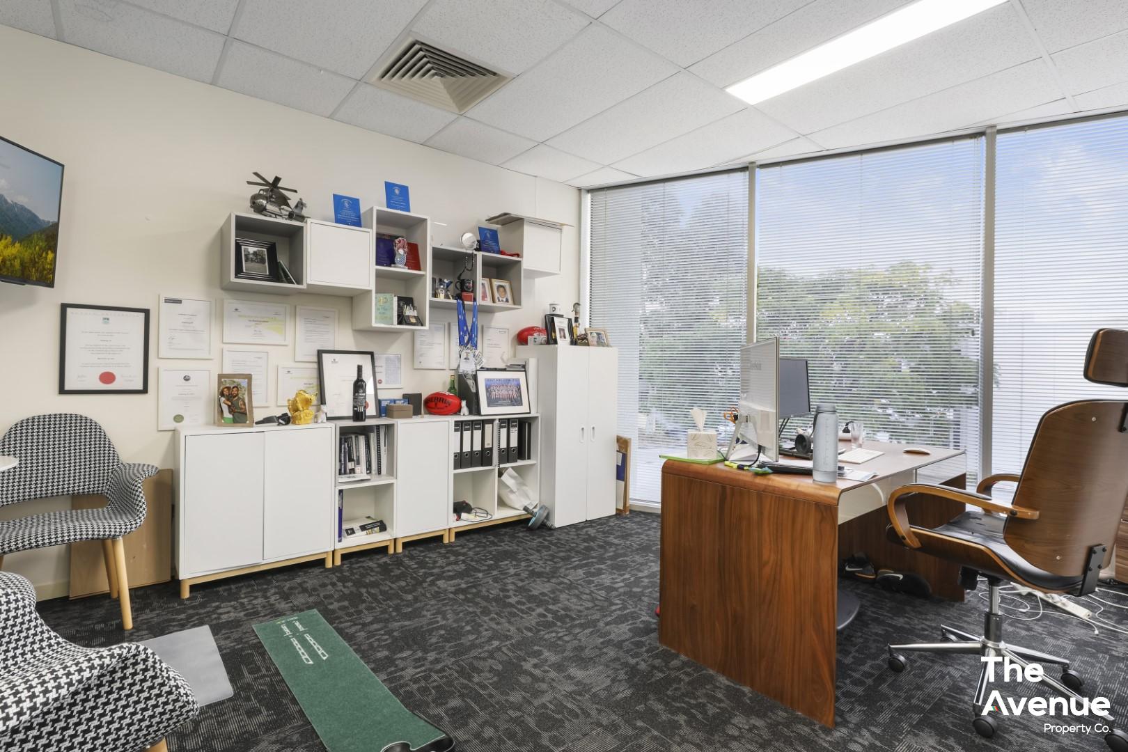 Outstanding Investment Office Investment!!