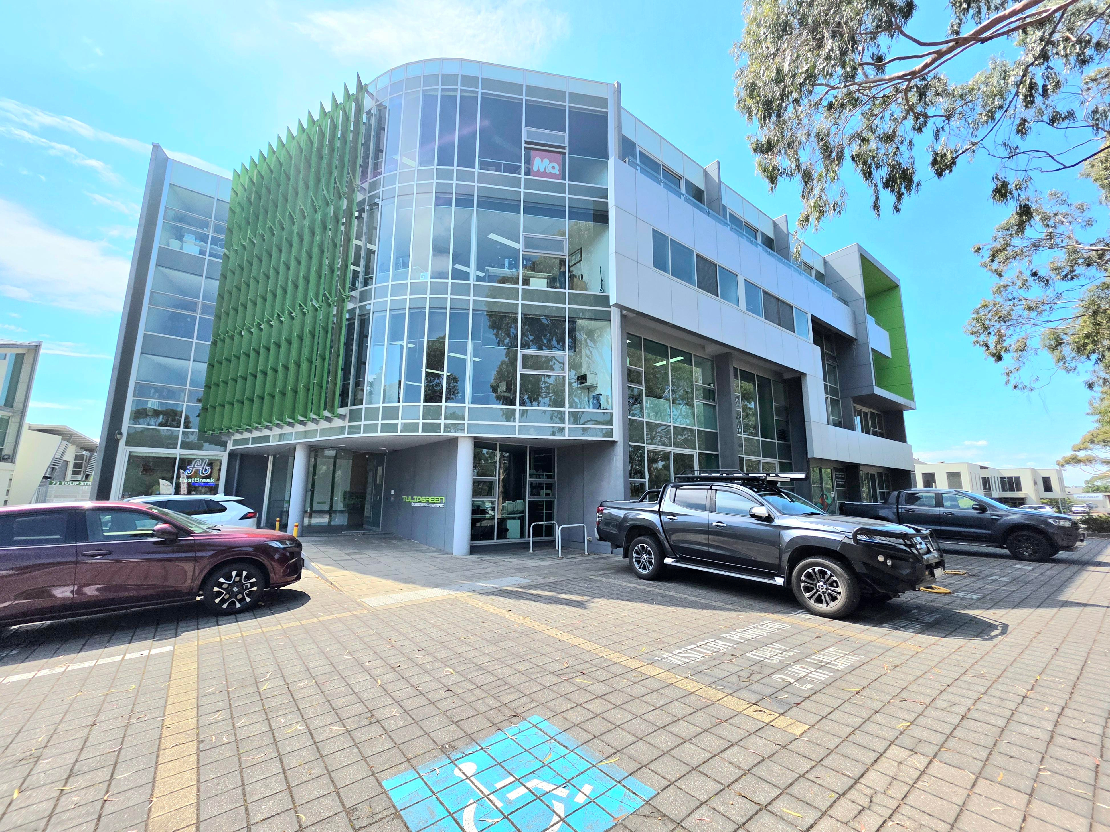 Tulip Green Business Park With Golf Course Views