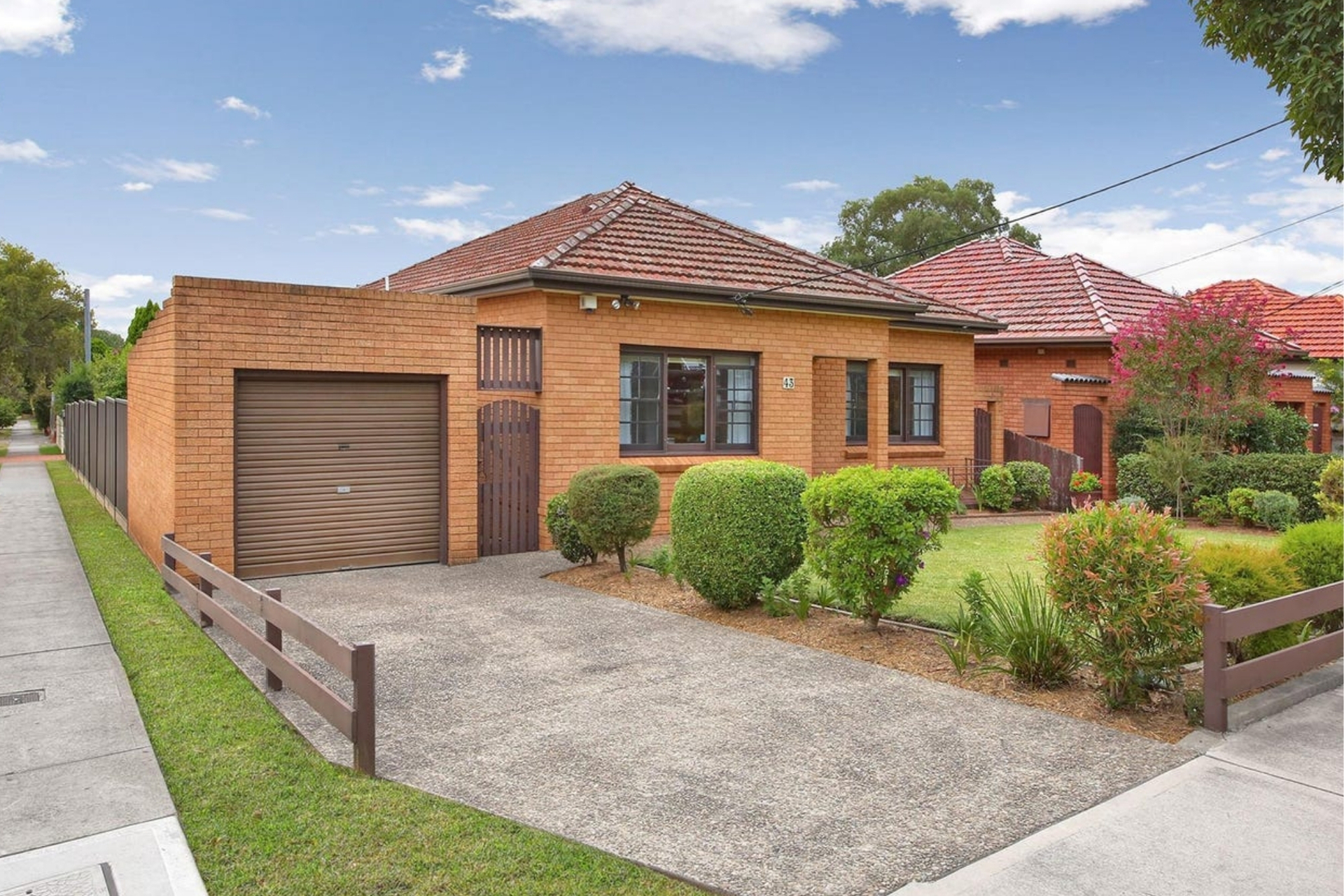 Rare 1,656.7 m Development Site Directly Opposite Train Station
