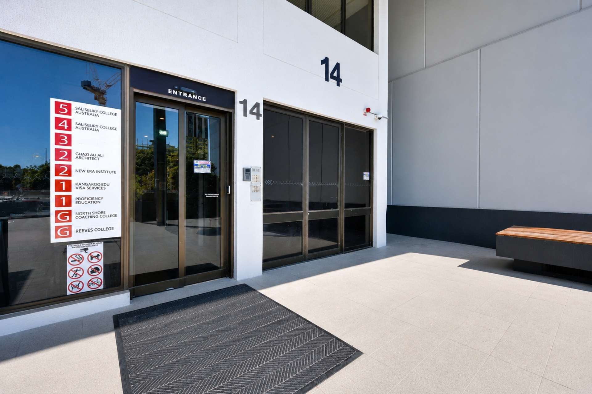 REFURBISHED OFFICE SPACE IN PRIME LOCALE