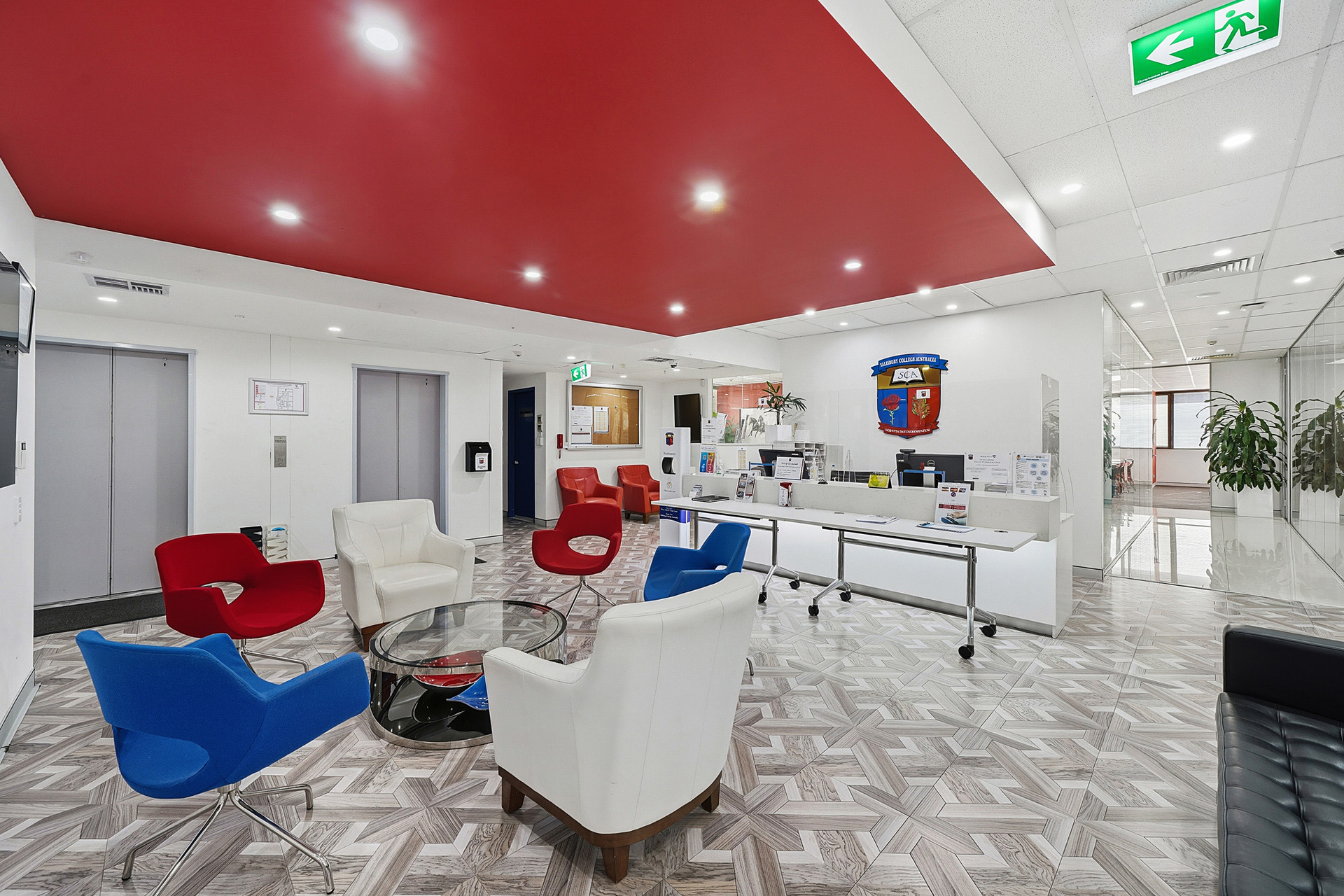 Fully Fitted 605 sqm Office with 4 Car Spaces, Ready to Occupy!
Fully Approved 9B Educational Facility |