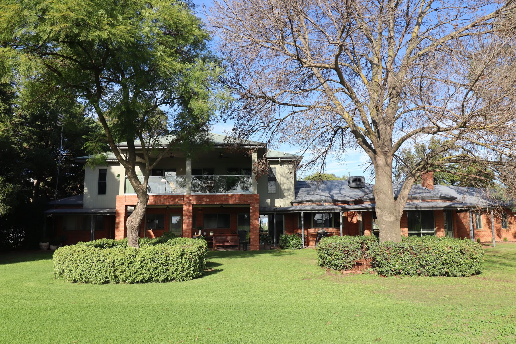 A Rare Lifestyle and Farming Opportunity