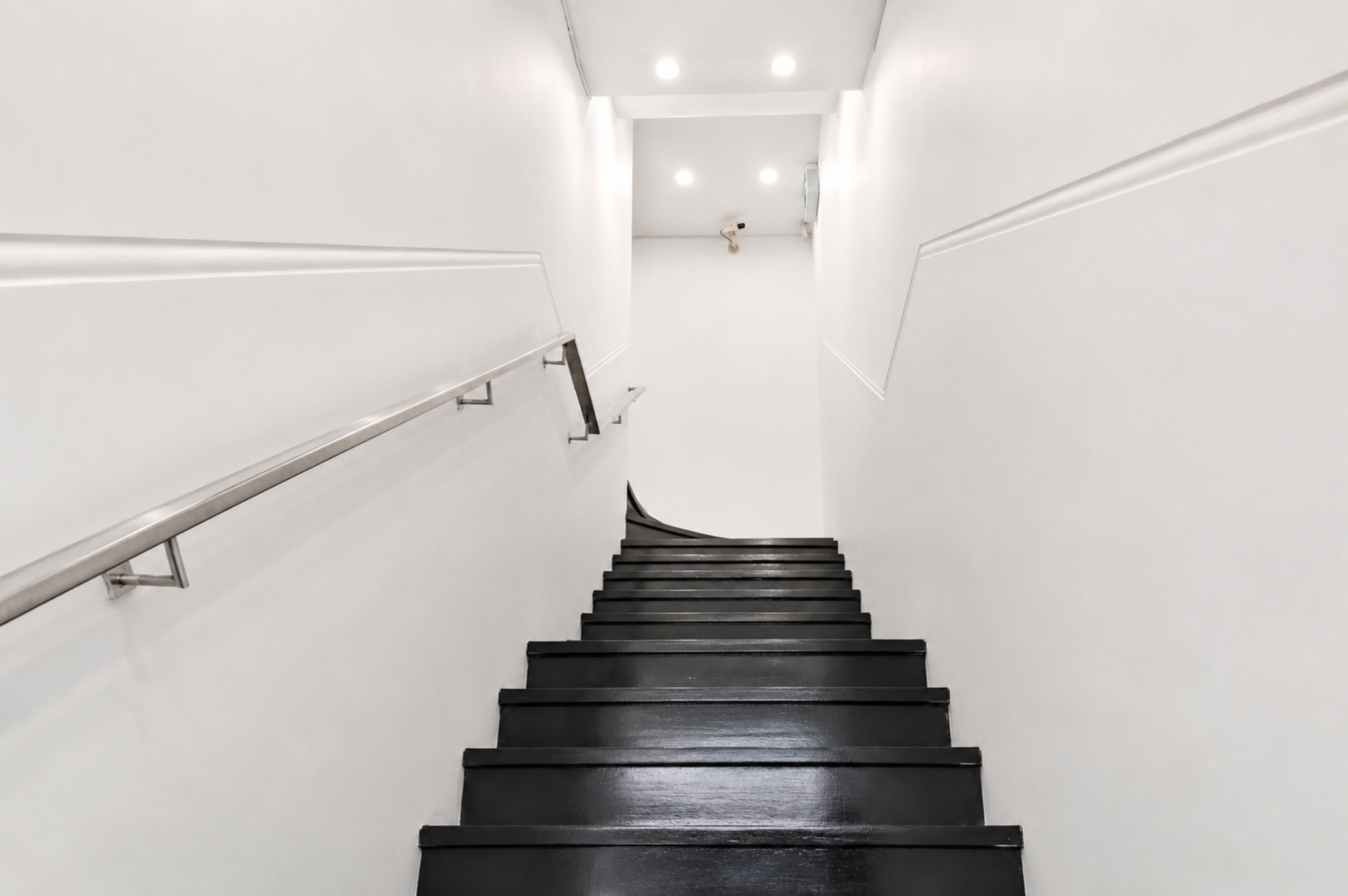 ULTRA-PRIME STRATHFIELD STATION LOCATION! Entire First Floor | First Time Offered in 20 Years