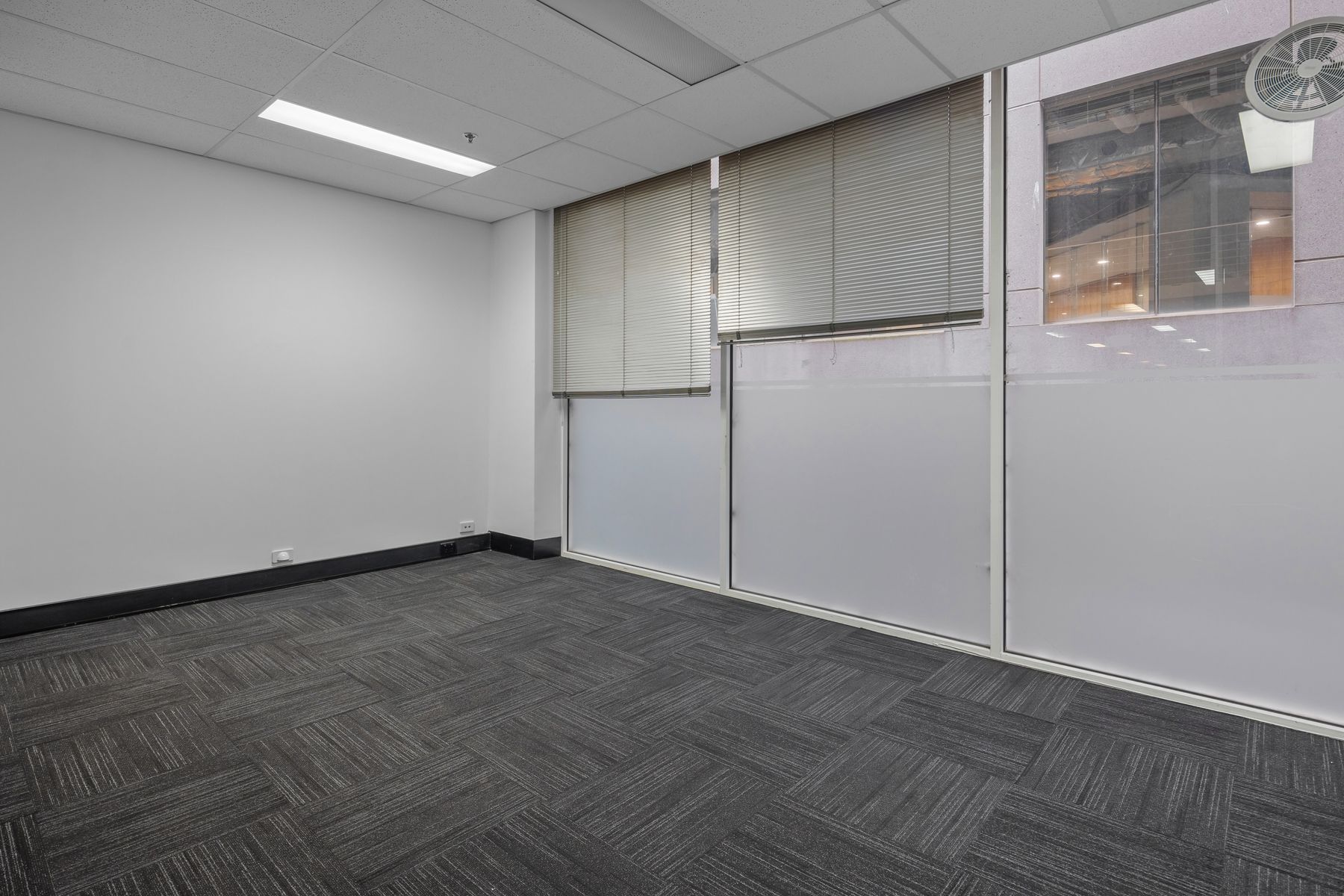 Purchase
Whole Floor - well priced investment