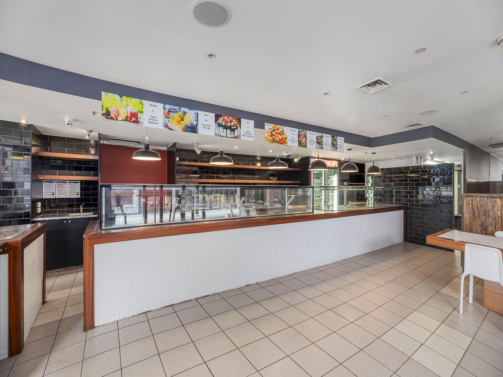 Prime area for Ground Floor Office, Cafe, Showroom, Medical Centre, Restaurant or Retail etc.