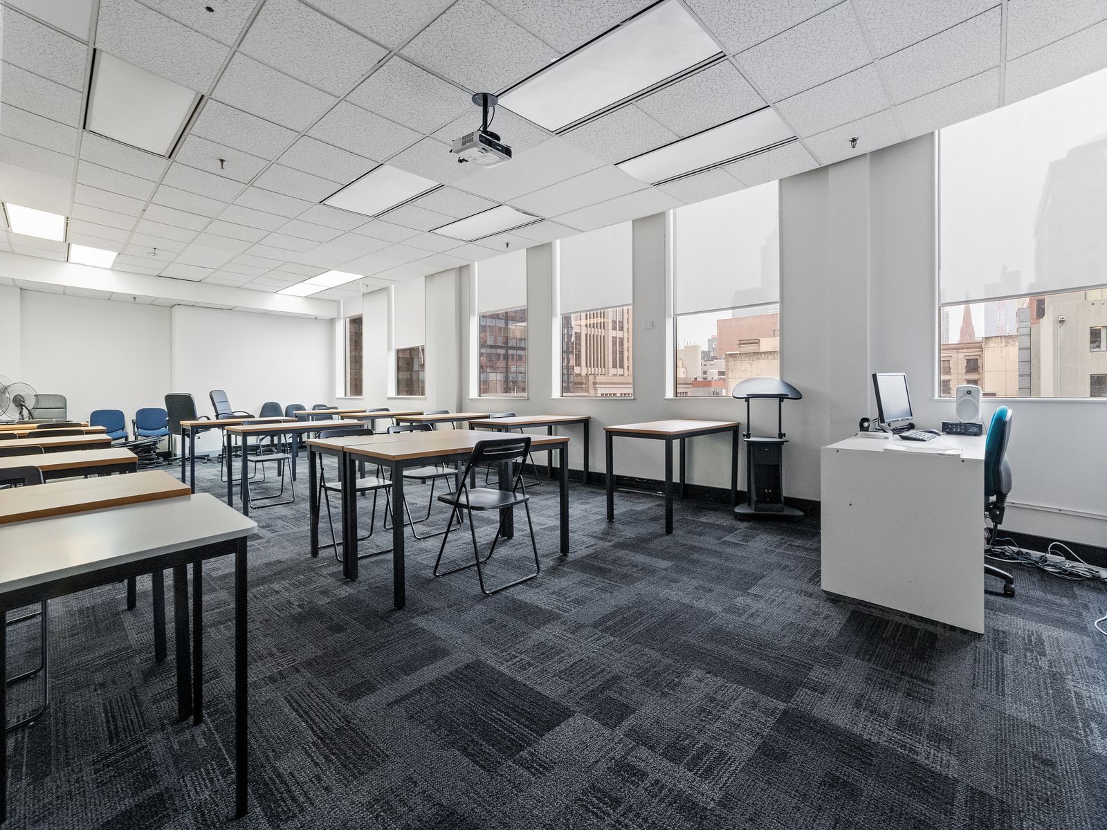 Half Floor 9B School