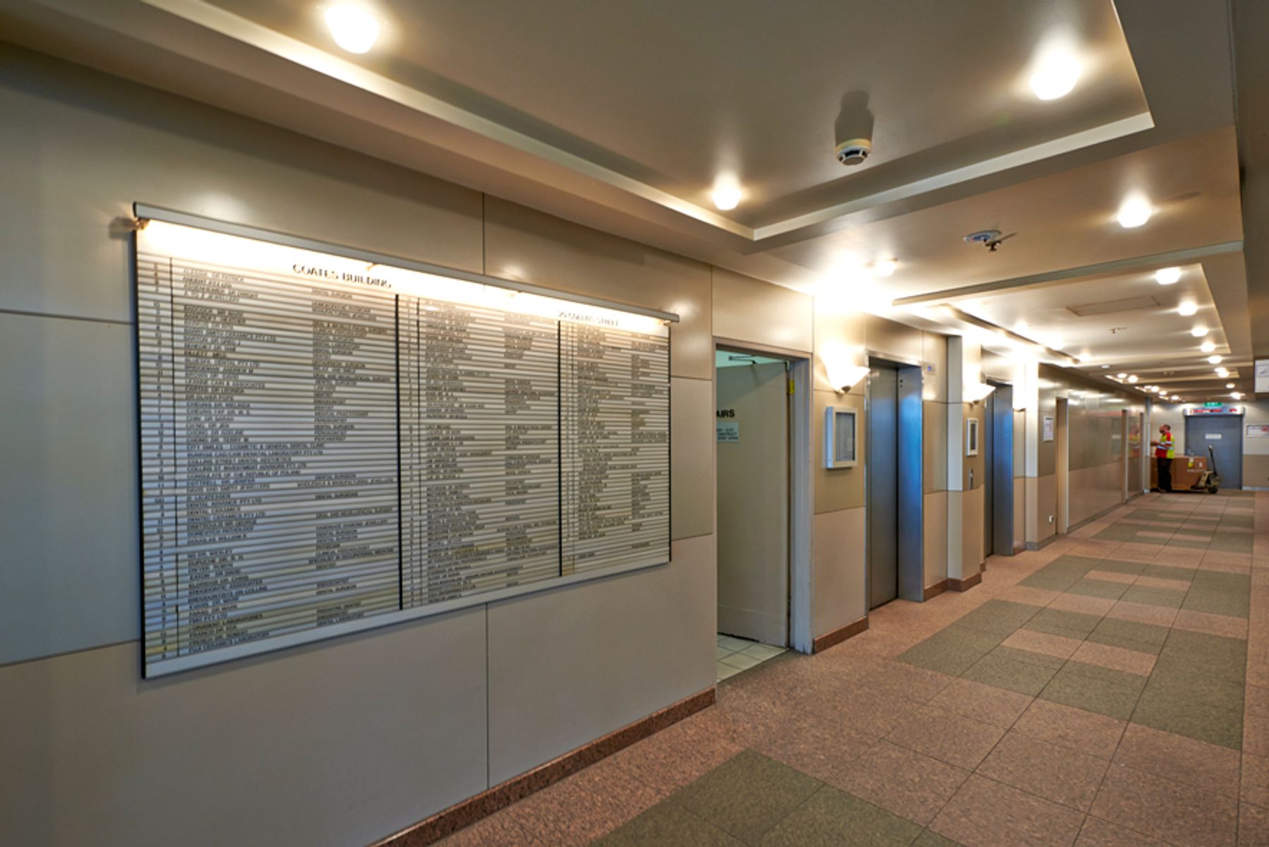 Paris end offices