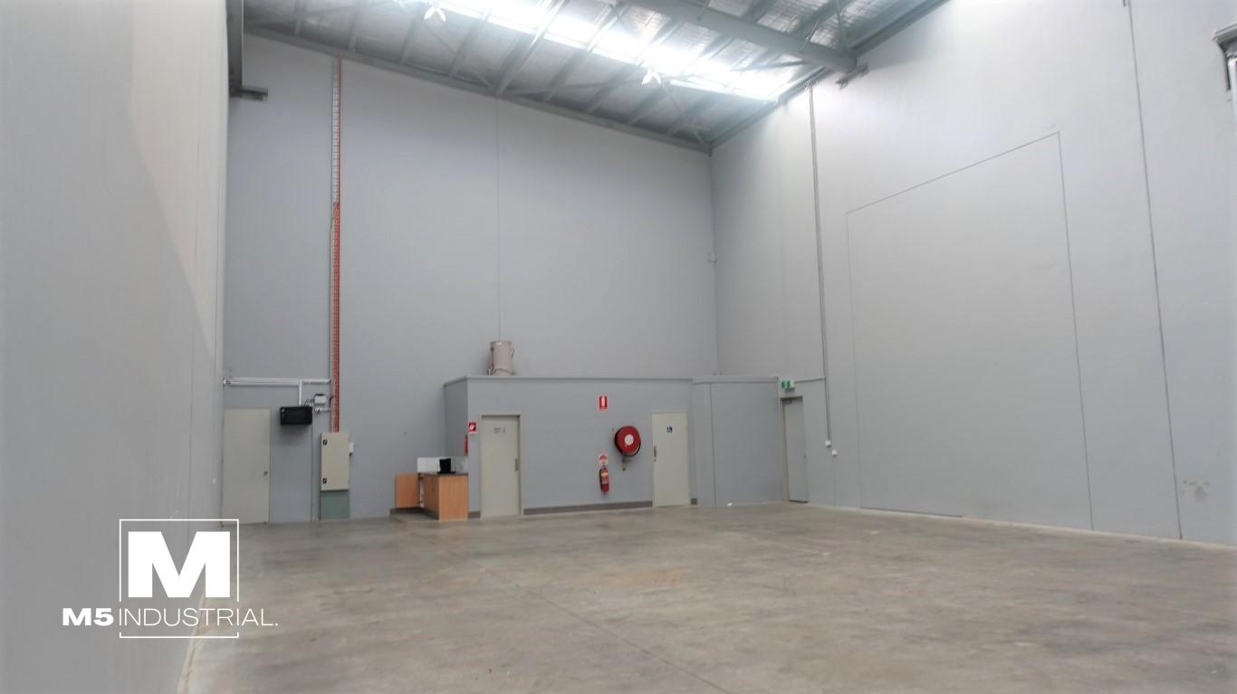 Competitively priced 368sqm Modern Industrial Unit
