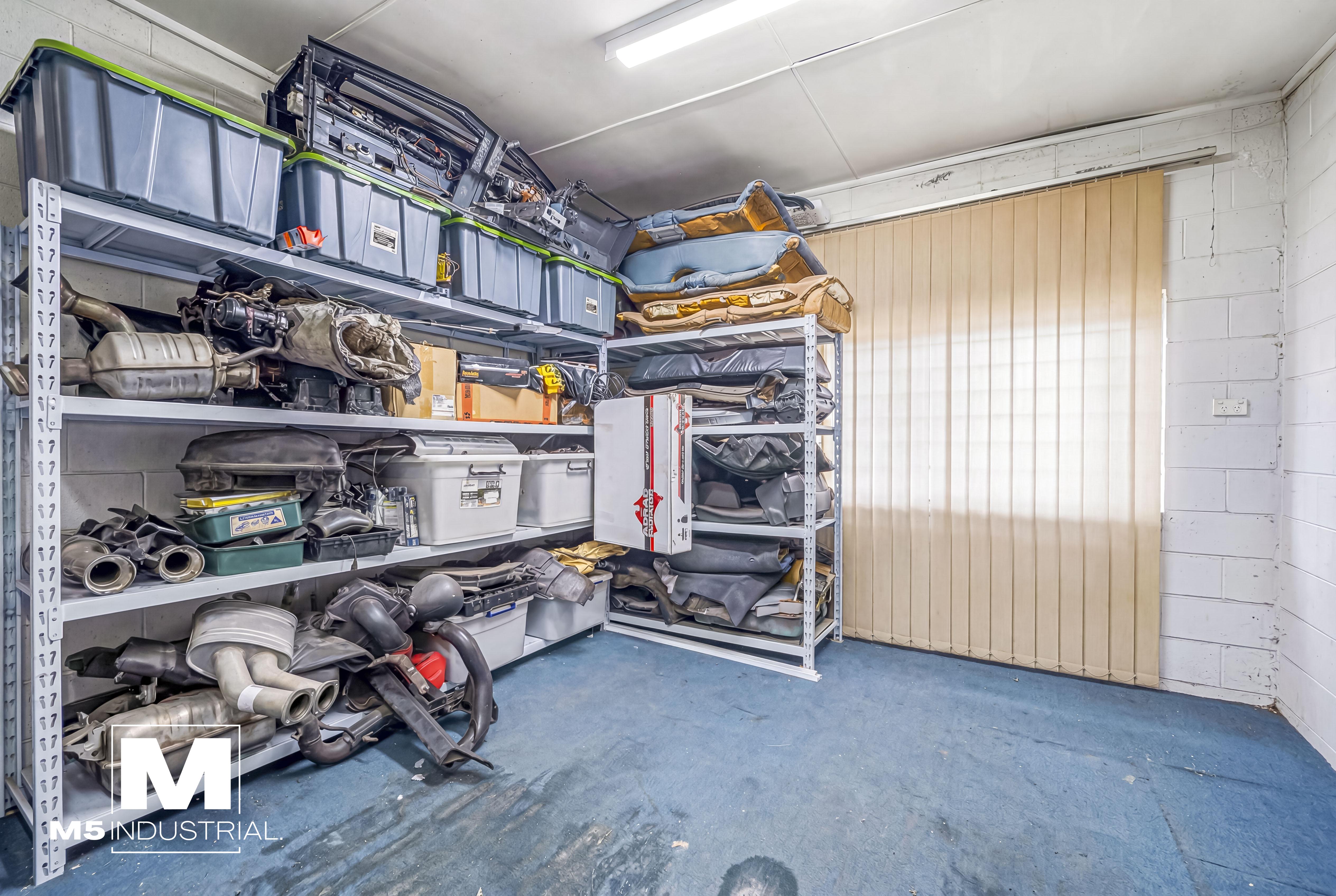 466sqm Freestanding Warehouse - with 40ft Container Access