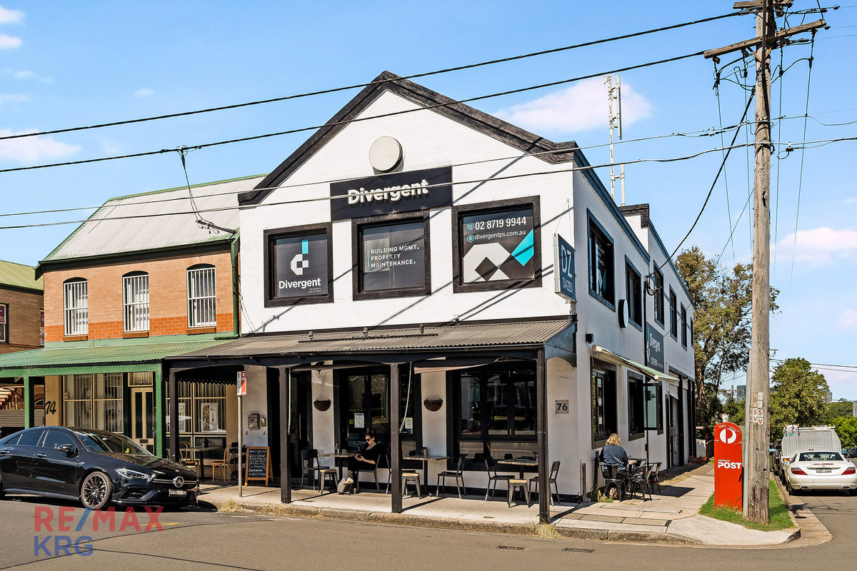 Mortlake / Breakfast Point Office Level One 90sqm Plus Shared Reception 2 Secure Garages