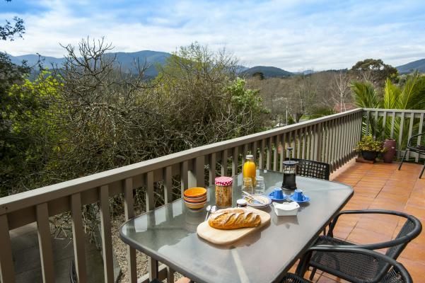Boutique Healesville Accommodation Investment  Lifestyle, Income and Freehold Security