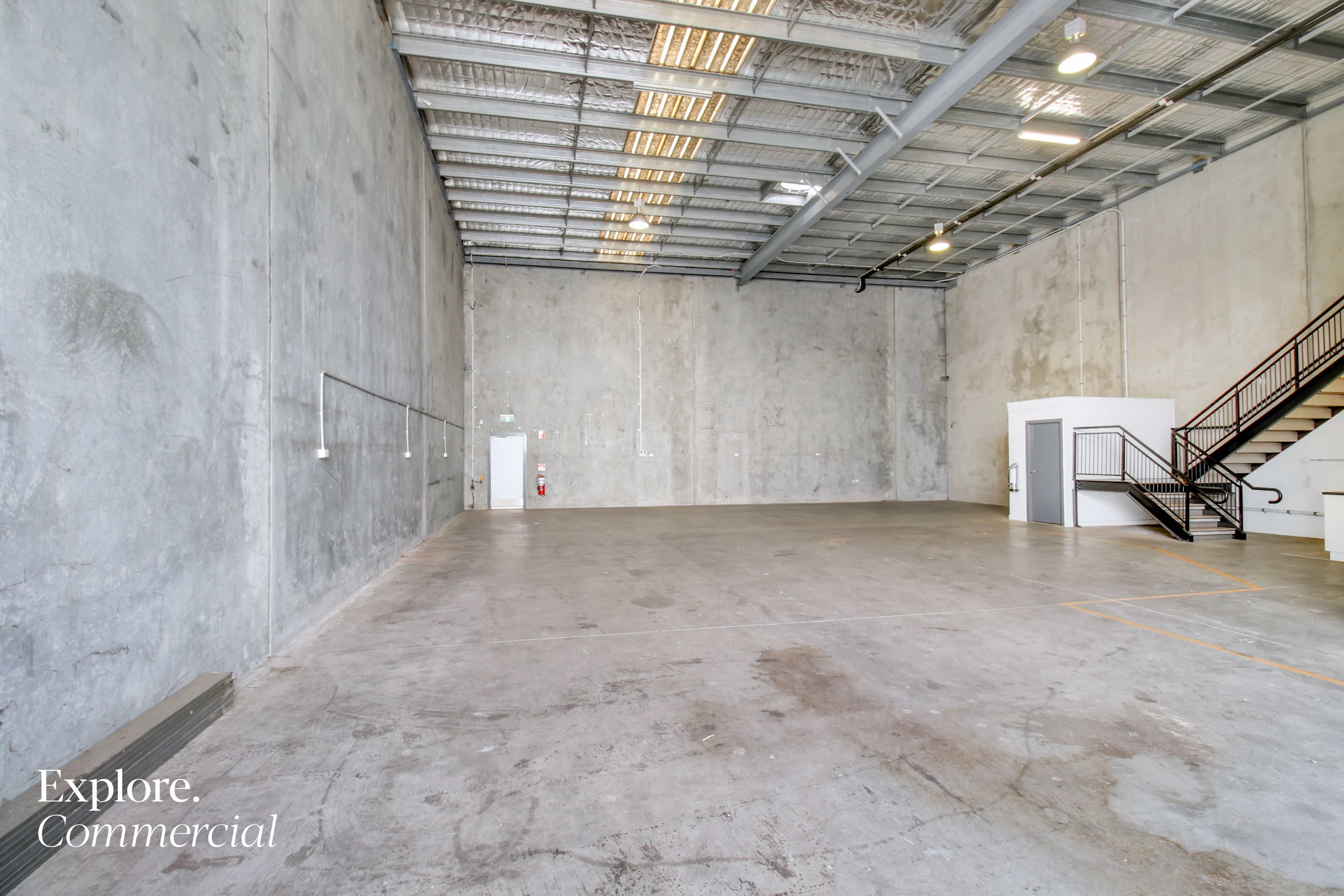 MODERN INDUSTRIAL UNIT IN PREMIER PAGET LOCATION